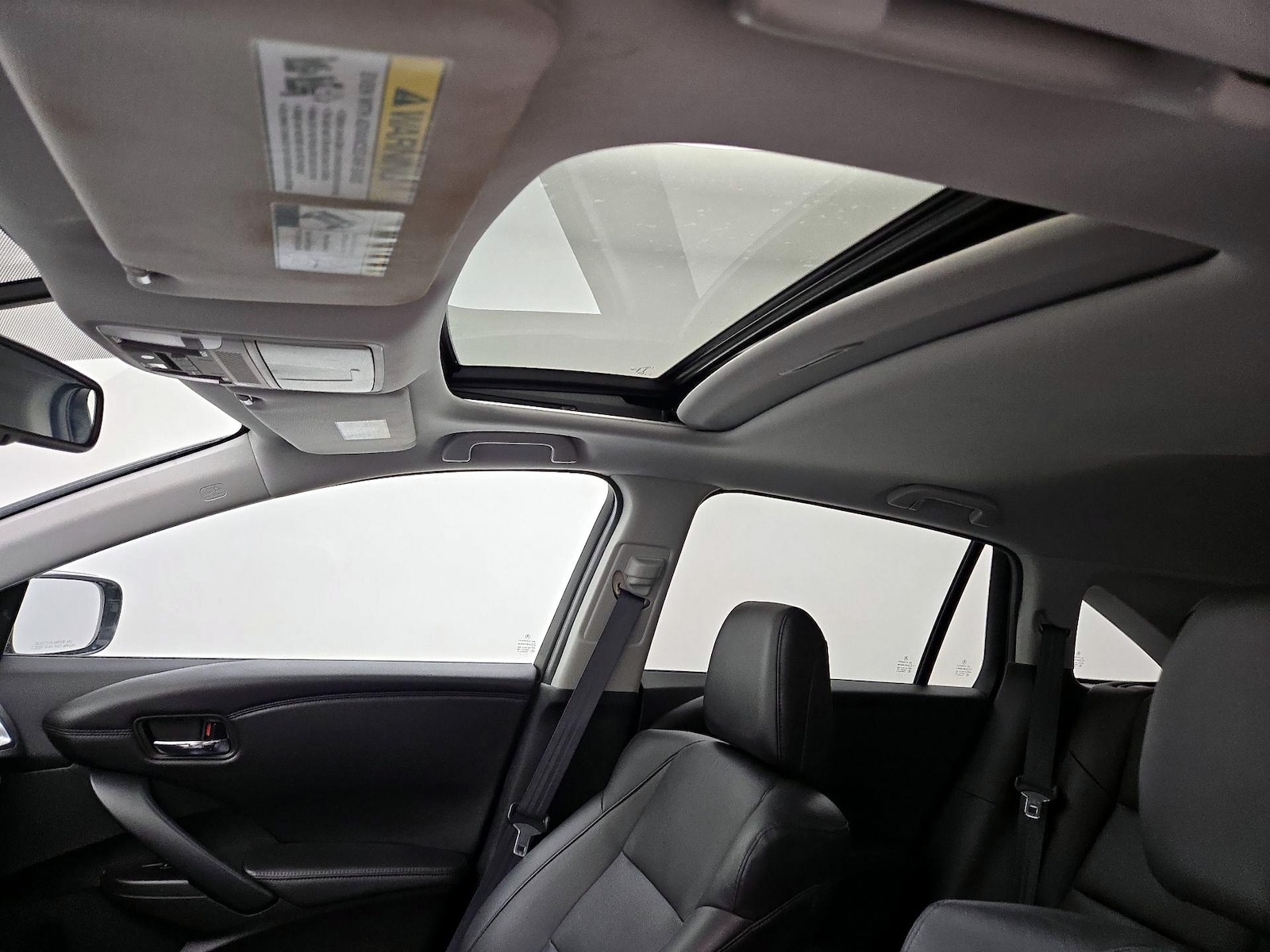 Sunroof(s) & Overhead Airbags