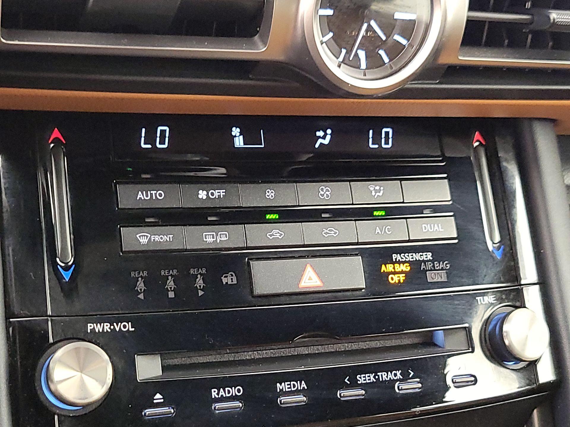 Thumbnail: 2021 Lexus IS - 16