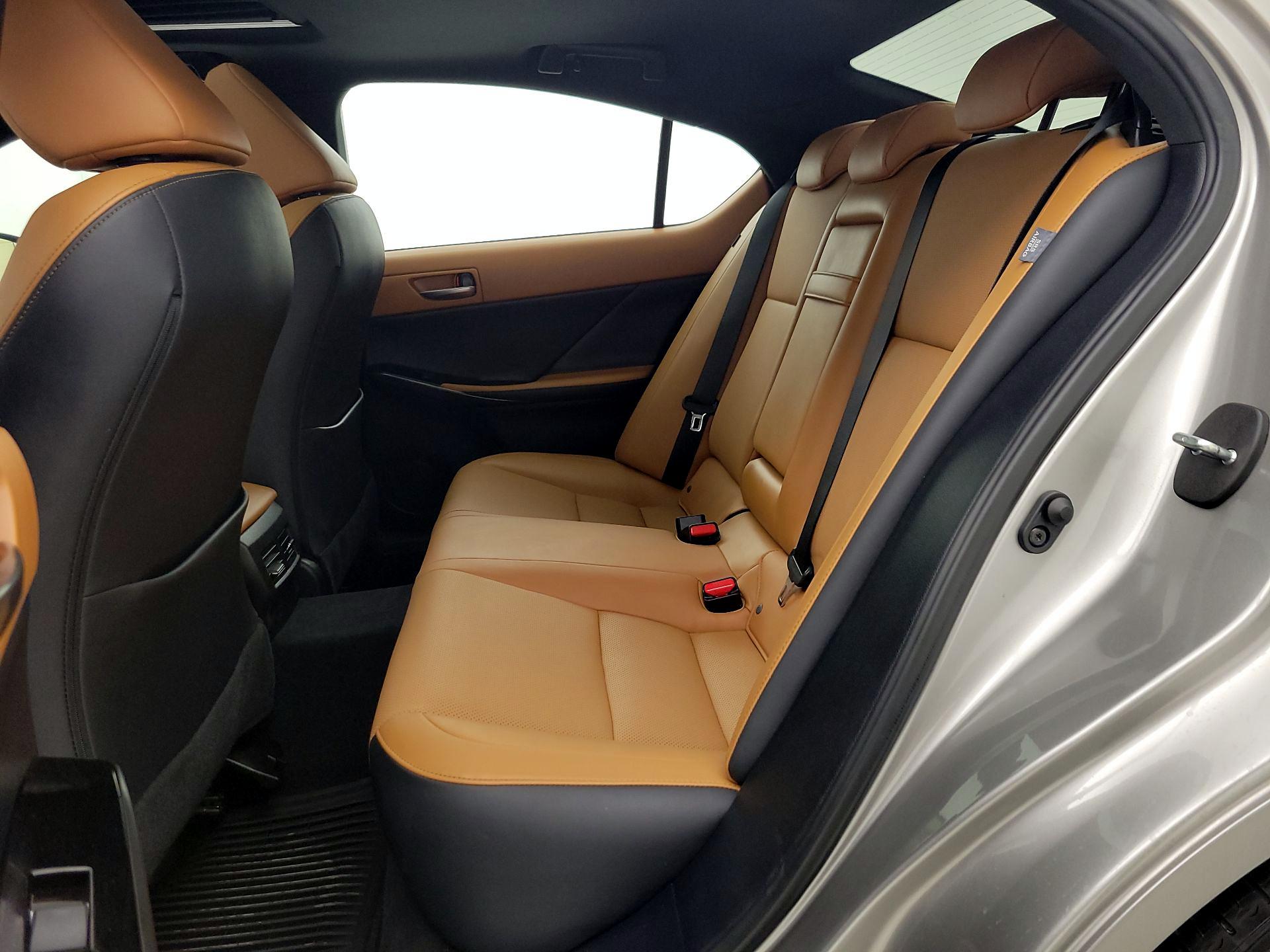 Thumbnail: 2021 Lexus IS - 20