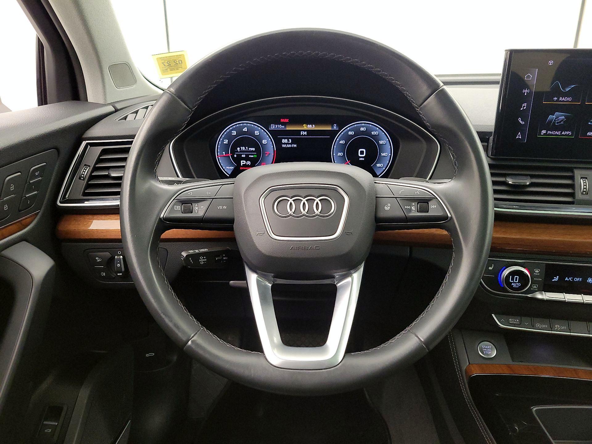 Thumbnail: 2023 Audi Q5 - 10