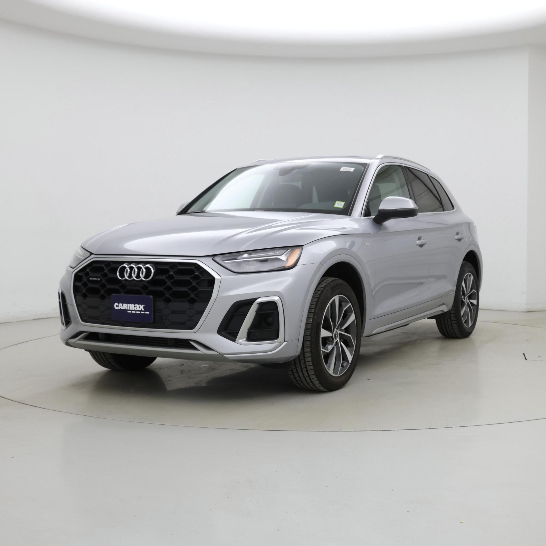 Thumbnail: 2023 Audi Q5 - 4