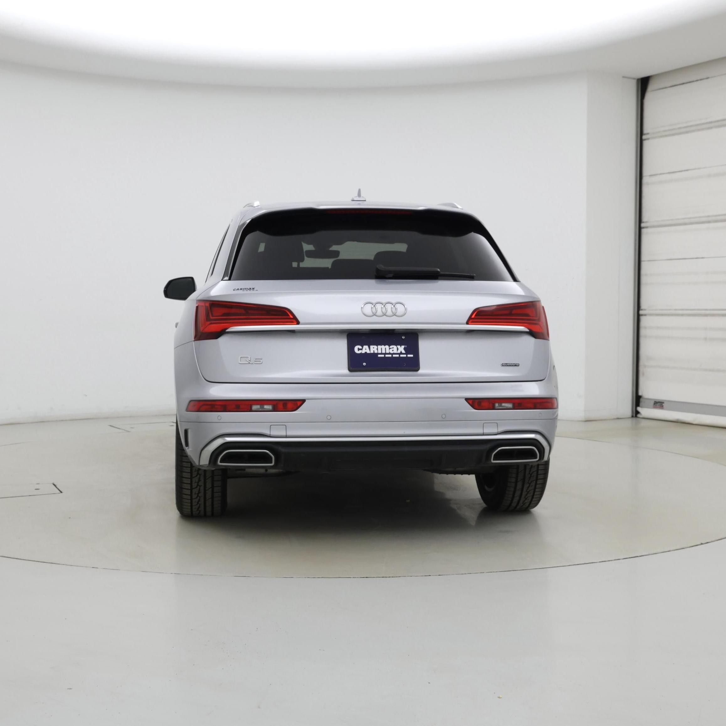 Thumbnail: 2023 Audi Q5 - 6