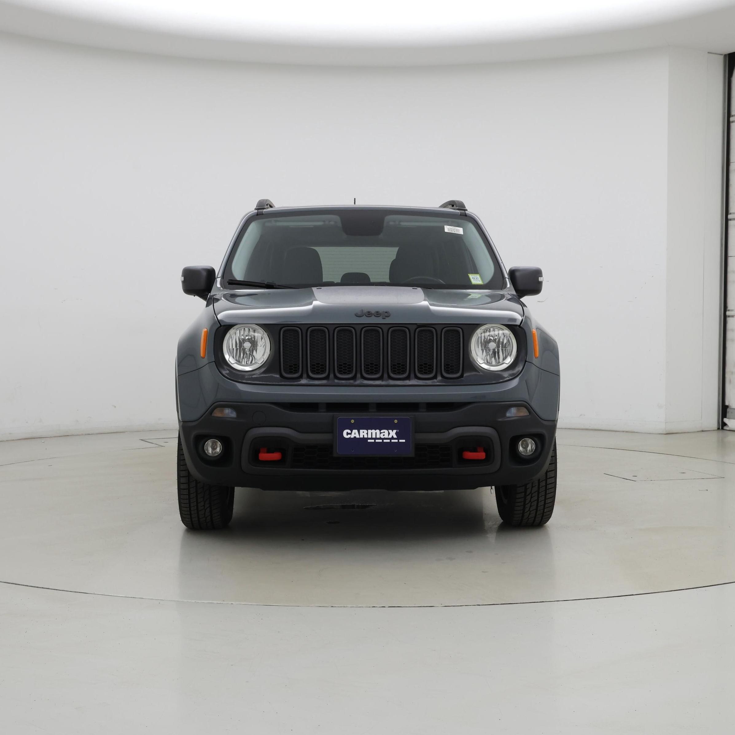 Thumbnail: 2016 Jeep Renegade - 5