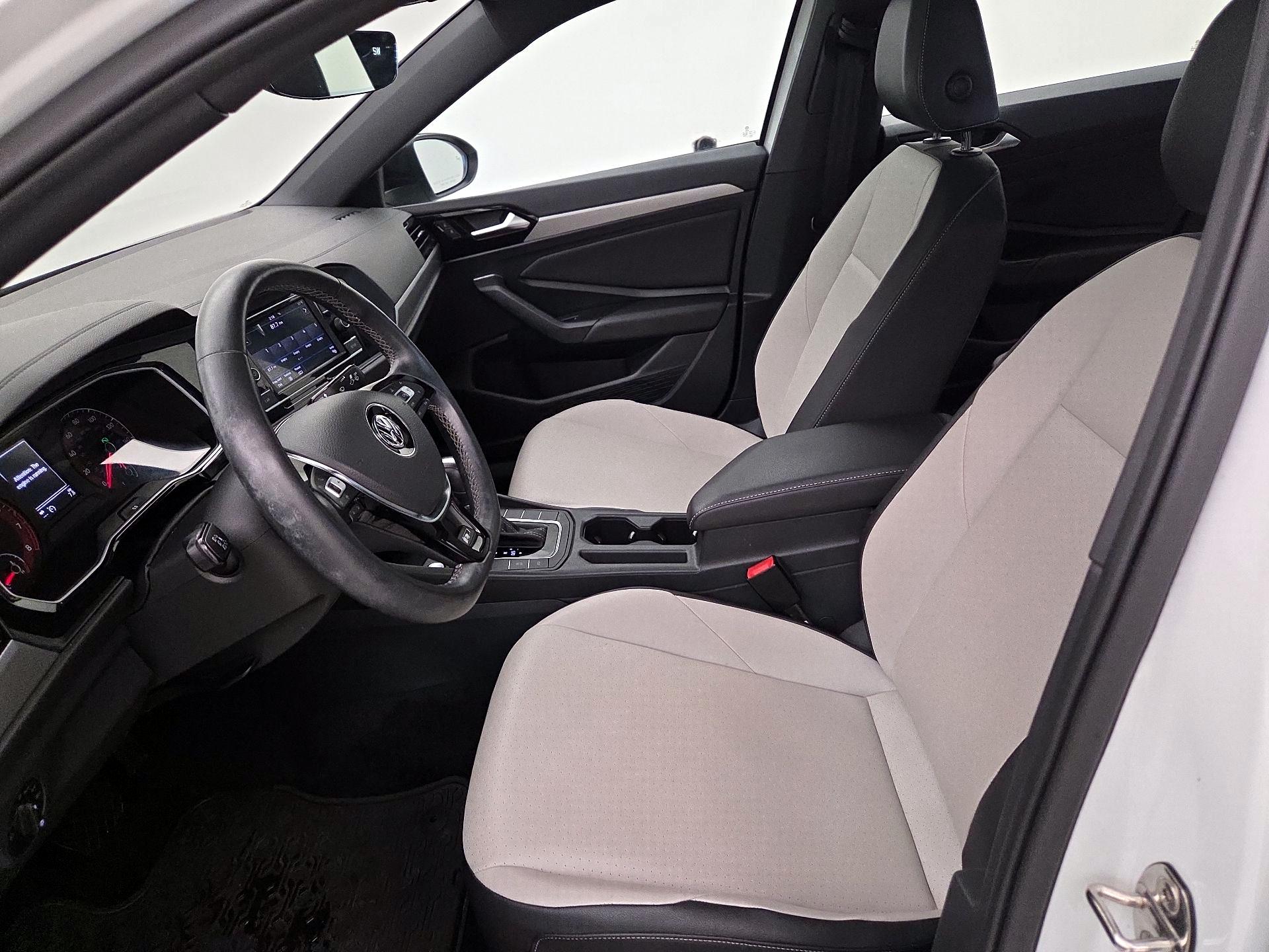 Thumbnail: 2019 Volkswagen Jetta - 11