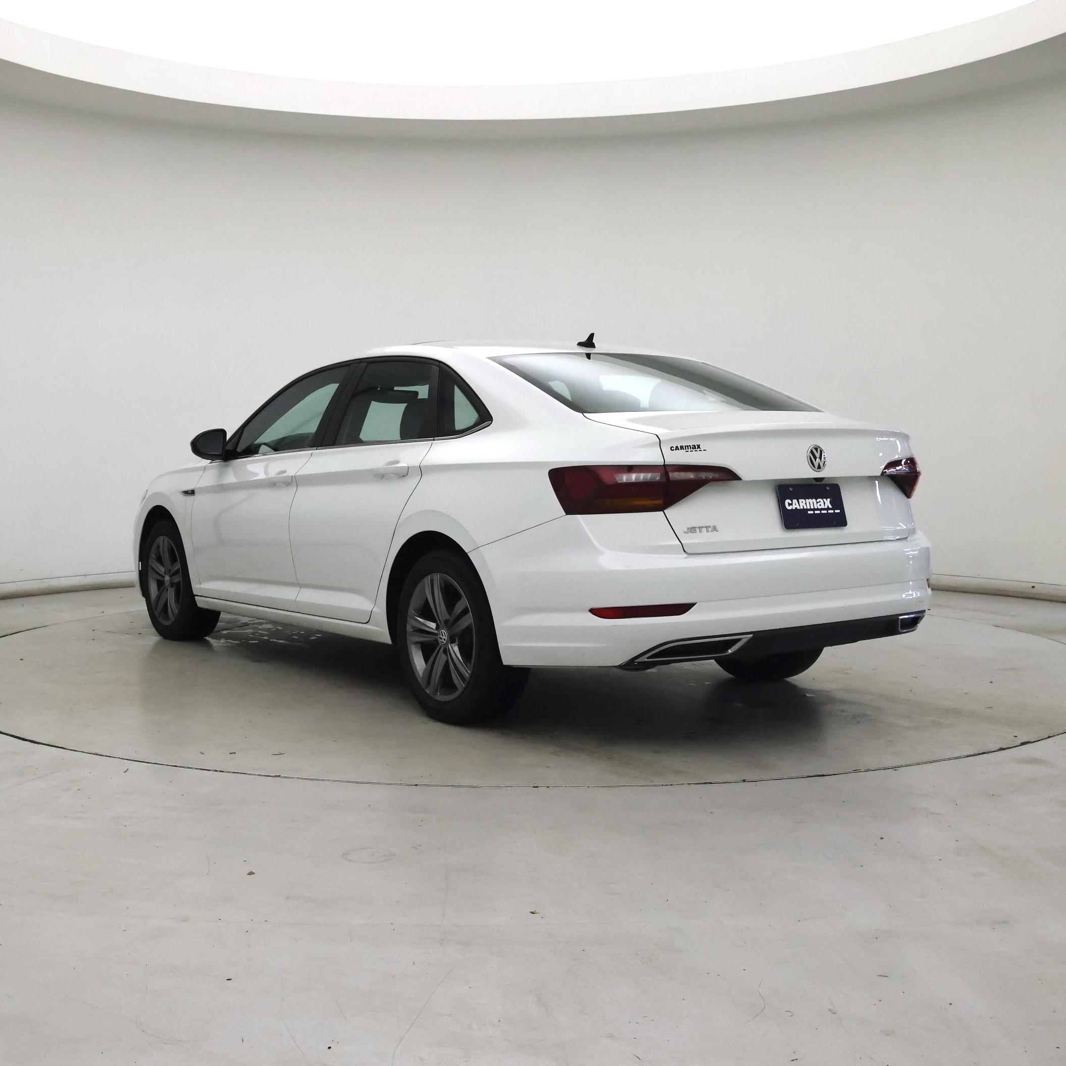 Thumbnail: 2019 Volkswagen Jetta - 2