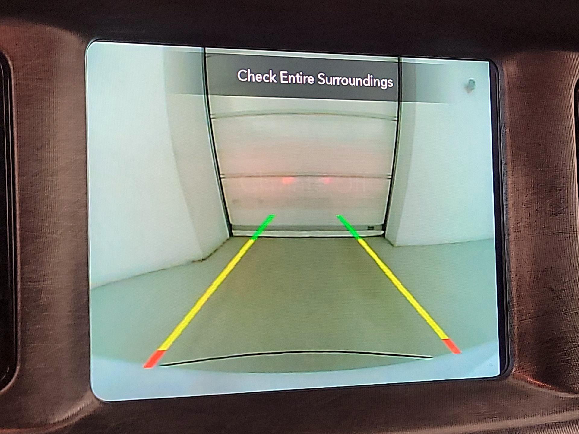 Thumbnail: 2020 Dodge Charger - 15