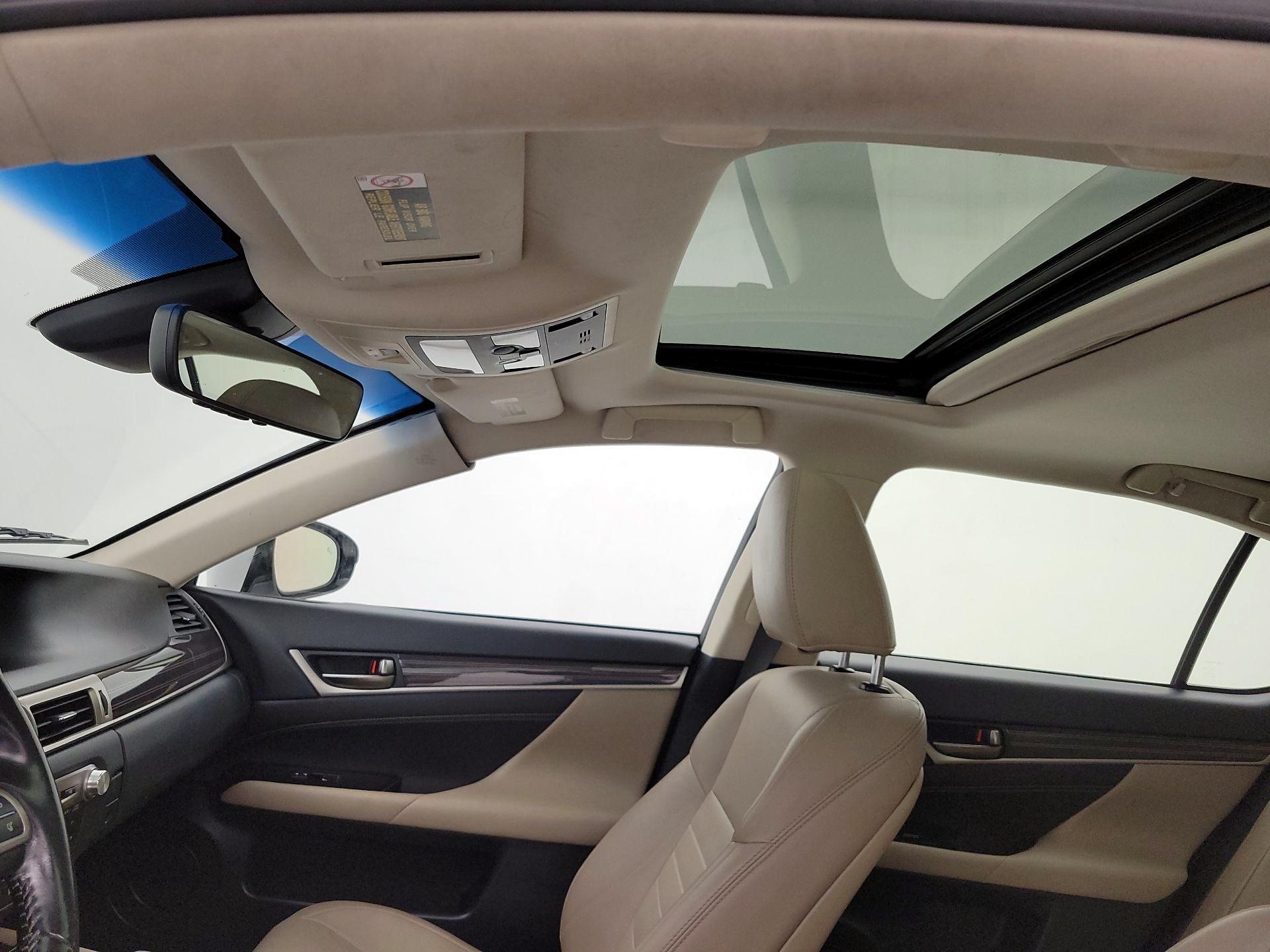 Thumbnail: 2016 Lexus GS - 20