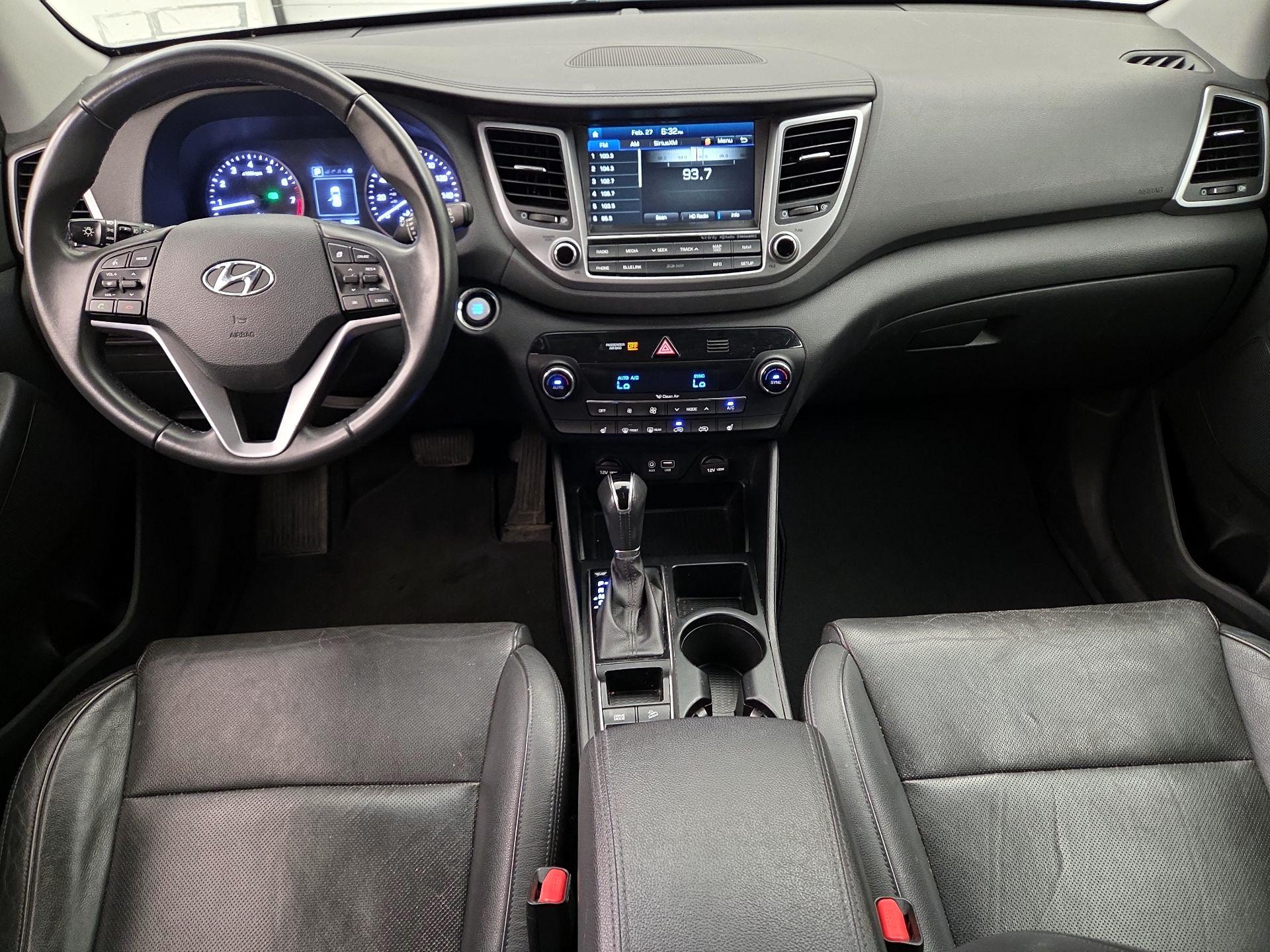 Thumbnail: 2017 Hyundai Tucson - 9