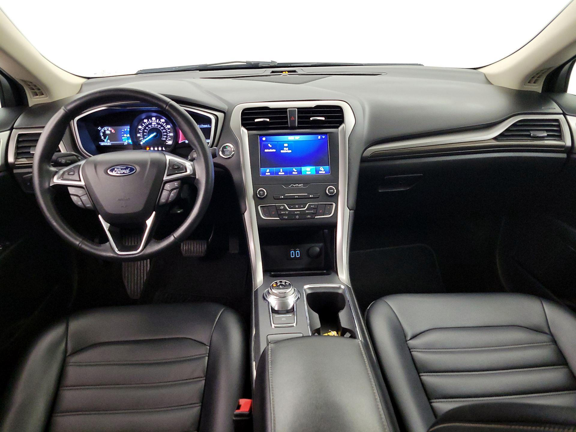 Thumbnail: 2020 Ford Fusion - 9