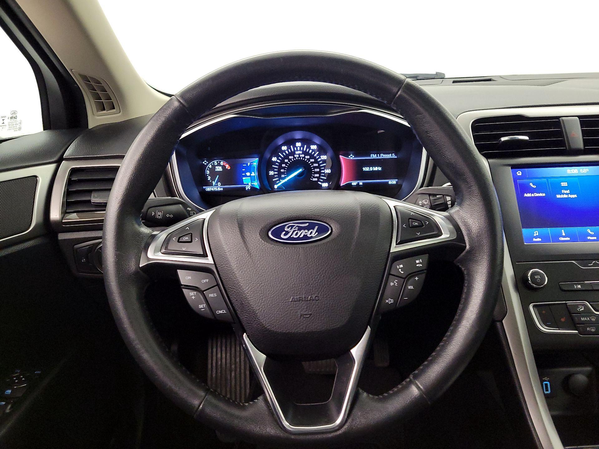 Thumbnail: 2020 Ford Fusion - 10