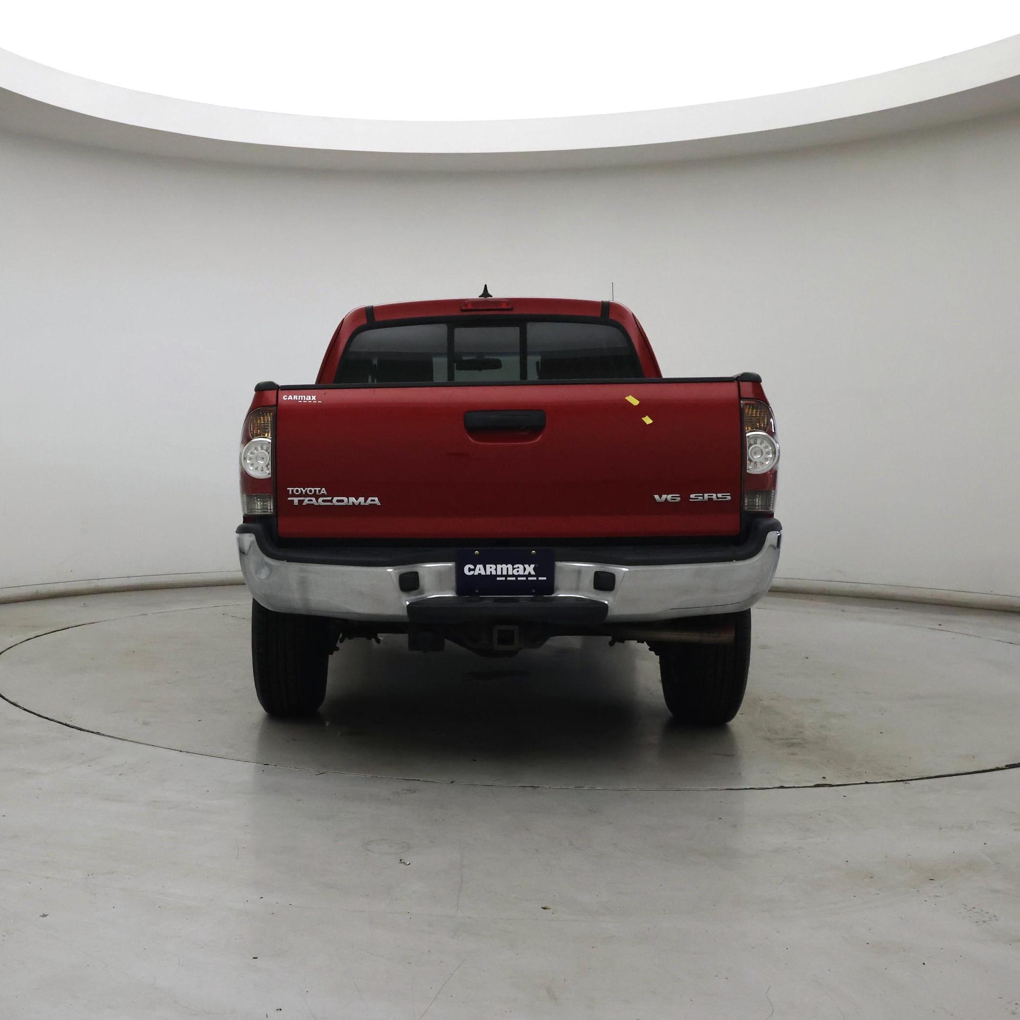 Thumbnail: 2015 Toyota Tacoma - 6