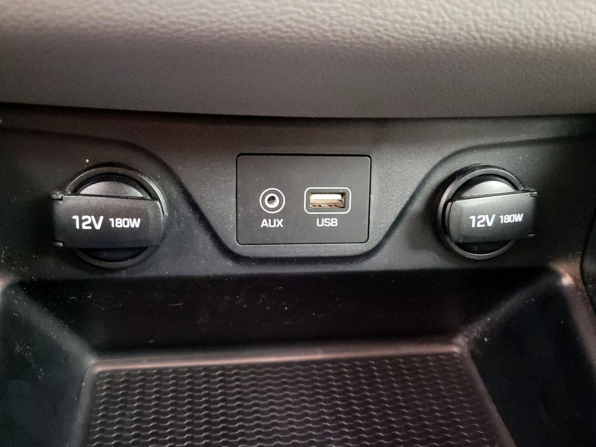 Thumbnail: 2020 Hyundai Tucson - 18