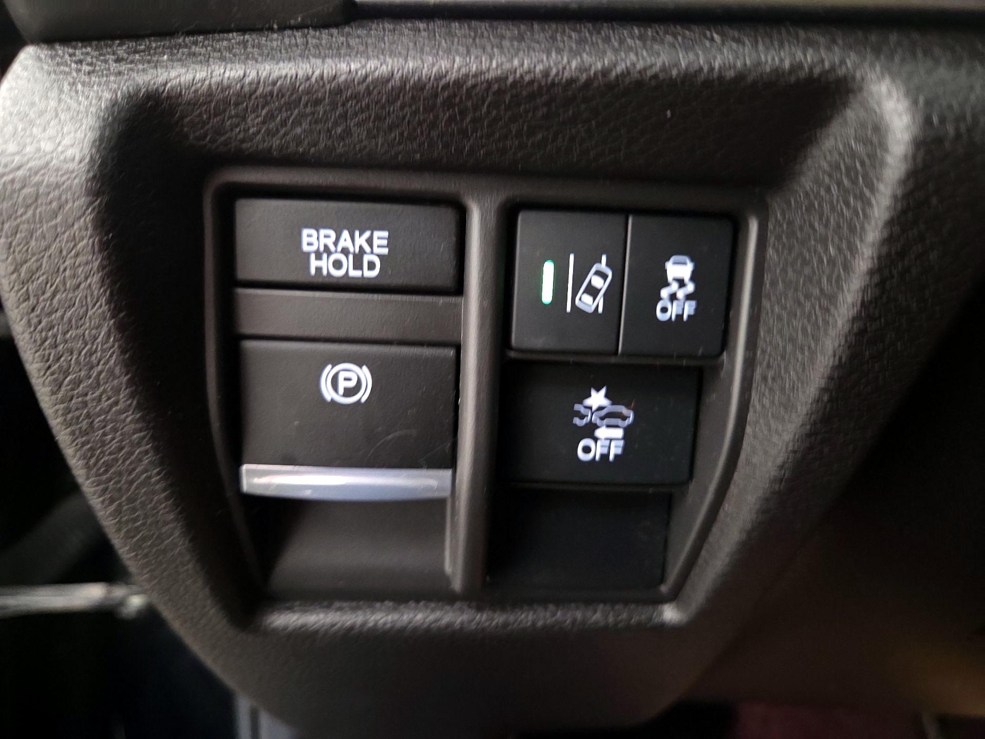 Thumbnail: 2019 Acura MDX - 13