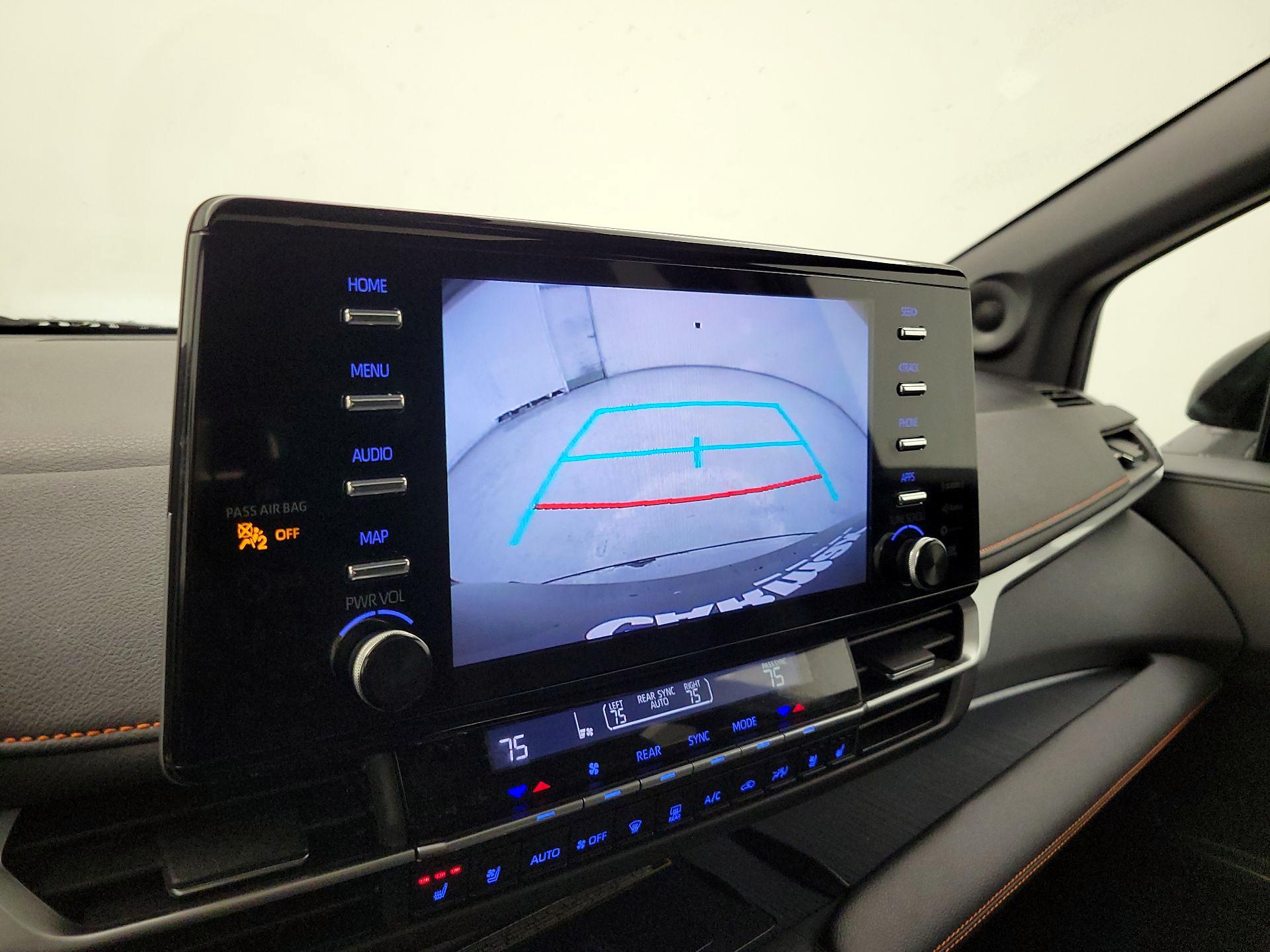 Thumbnail: 2024 Toyota Sienna - 15