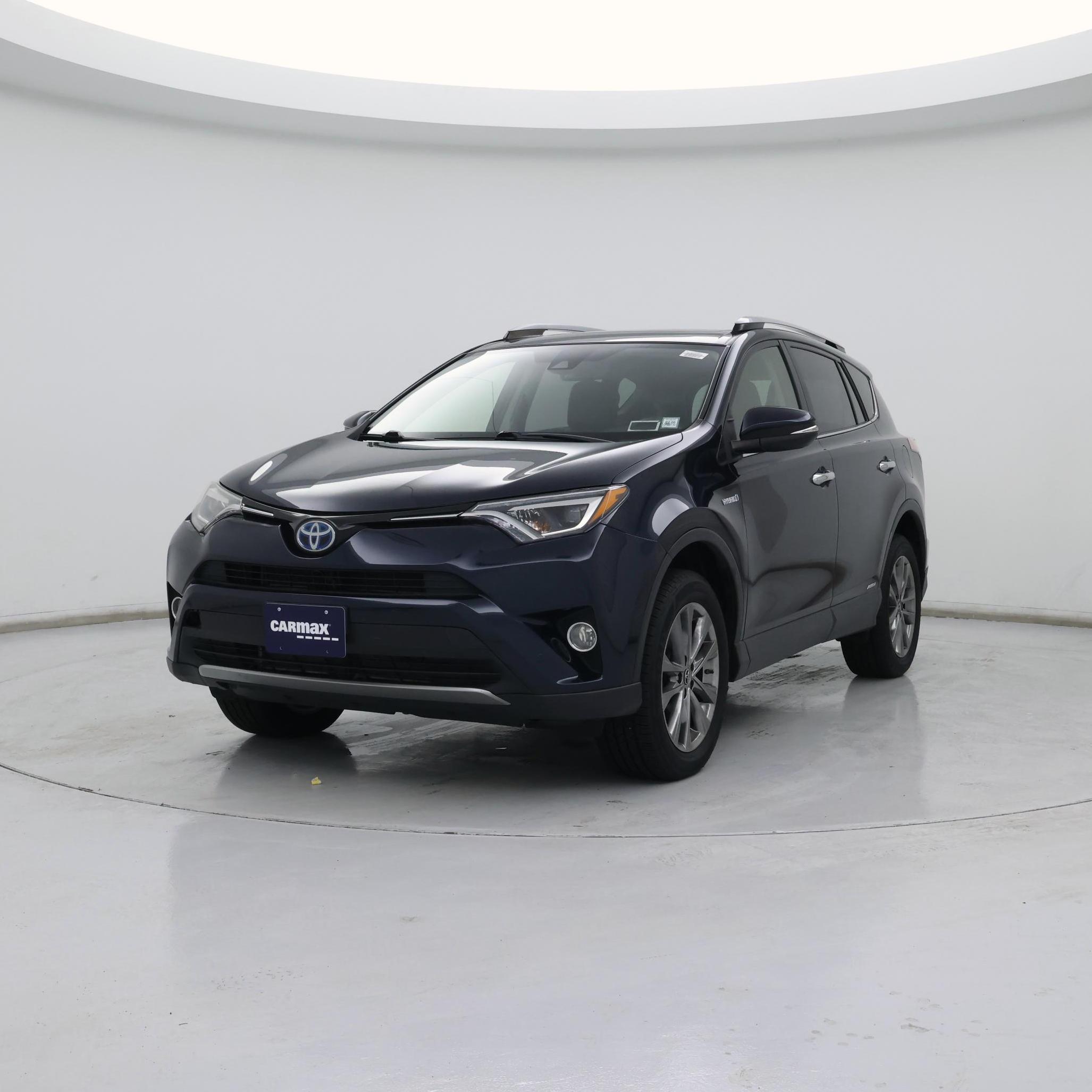 Thumbnail: 2018 Toyota RAV4 - 4