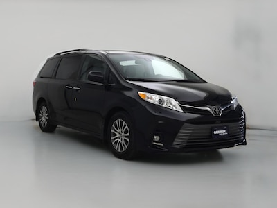 2019 Toyota Sienna XLE