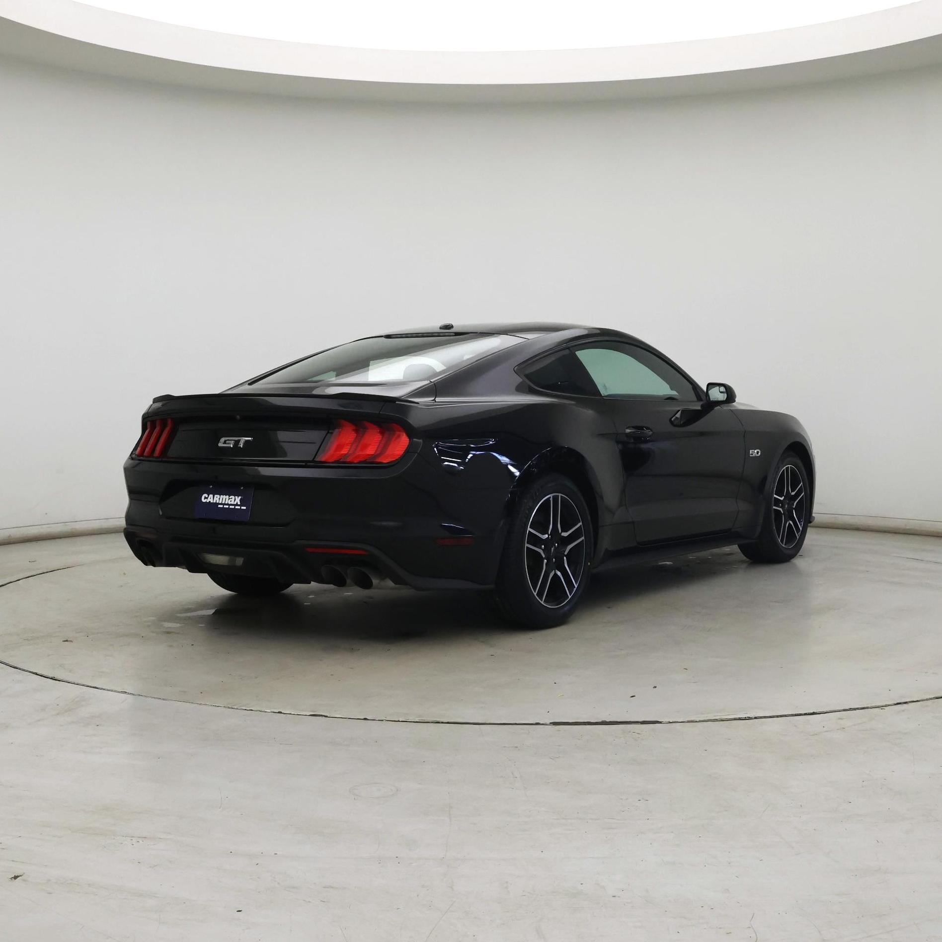 Thumbnail: 2019 Ford Mustang - 8