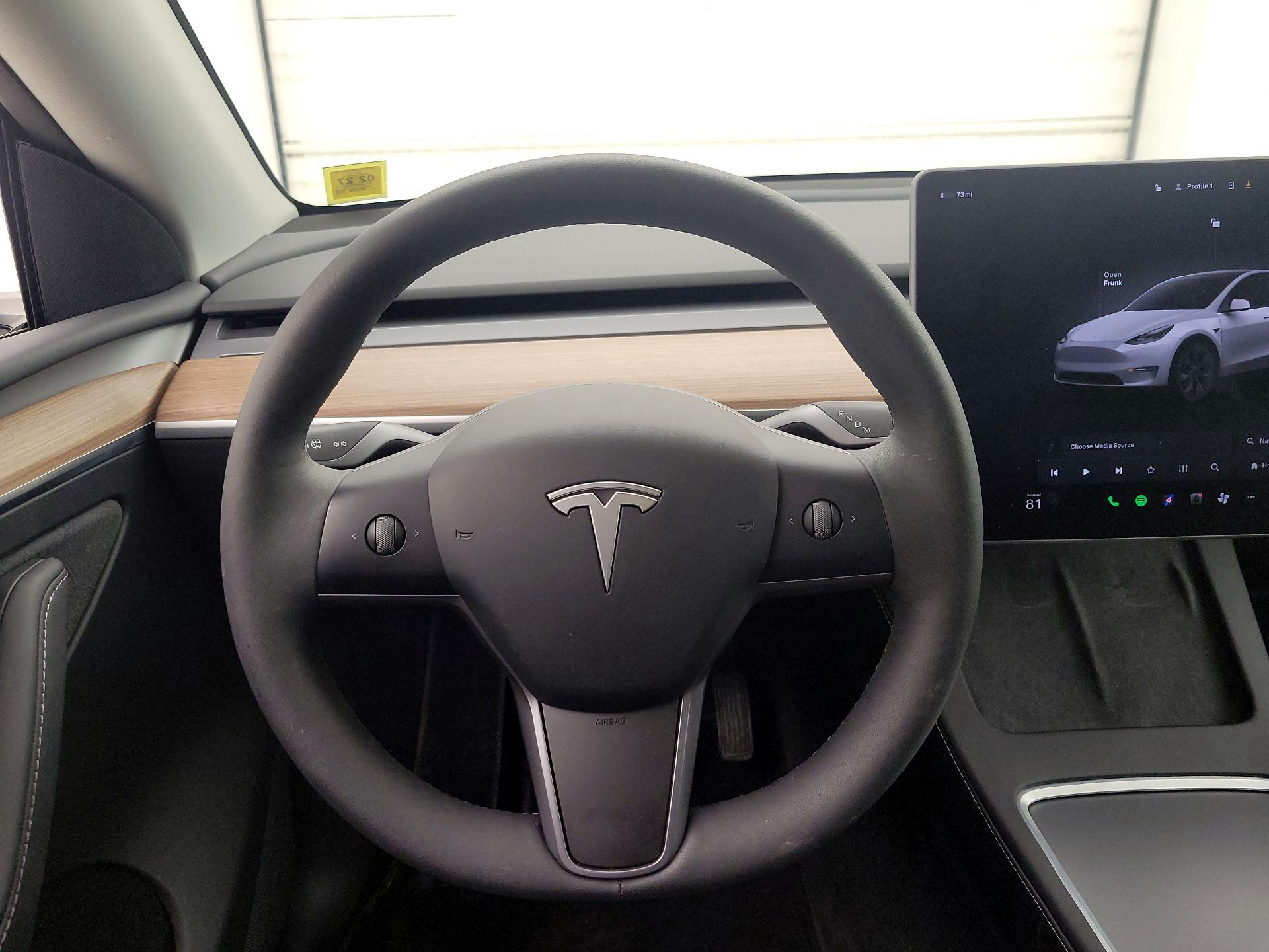 Thumbnail: 2025 Tesla Model Y - 10