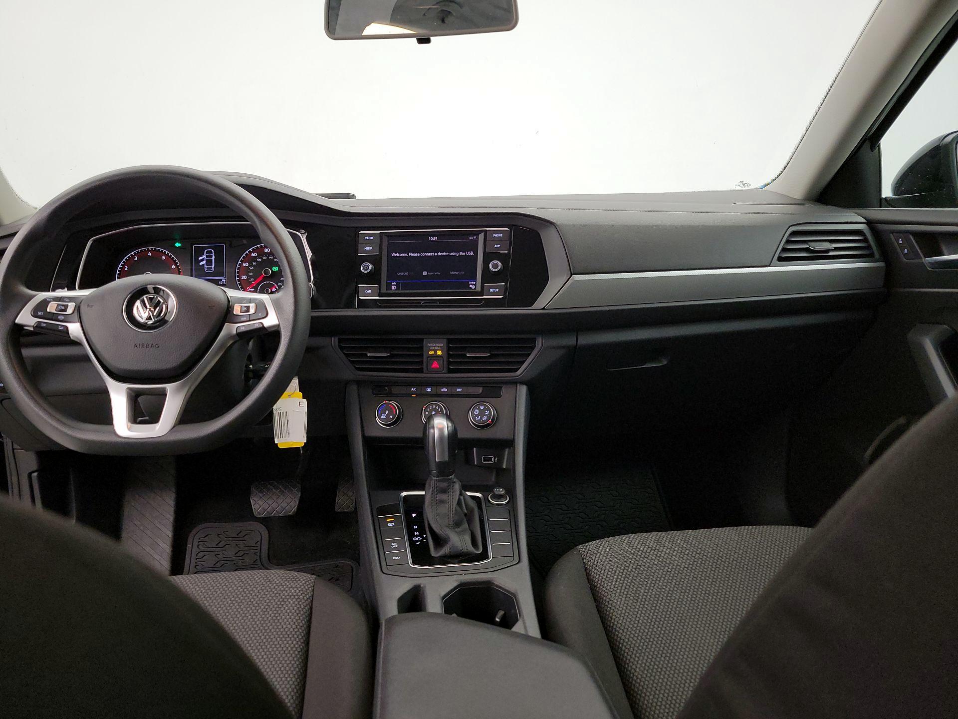 Thumbnail: 2019 Volkswagen Jetta - 9