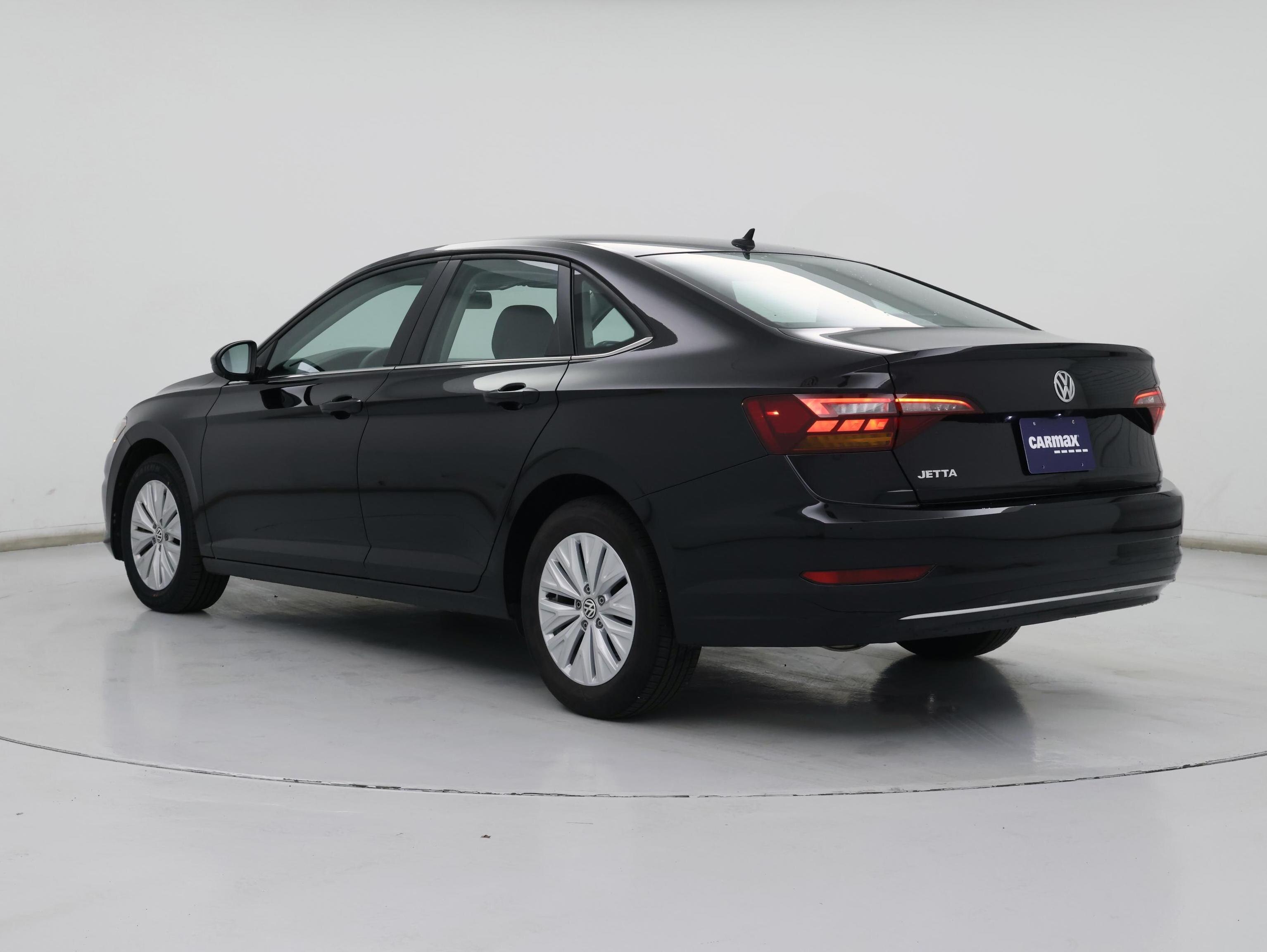 Thumbnail: 2019 Volkswagen Jetta - 2