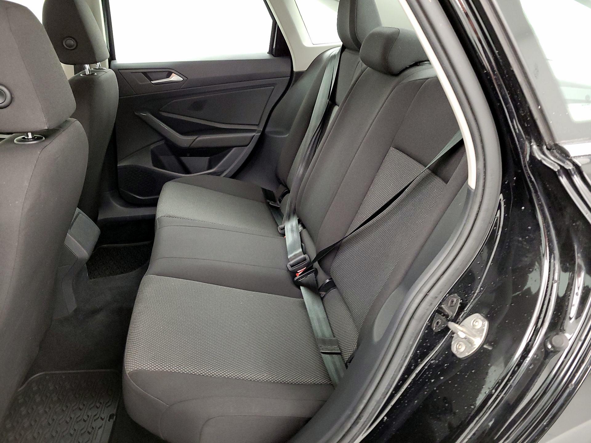 Thumbnail: 2019 Volkswagen Jetta - 20