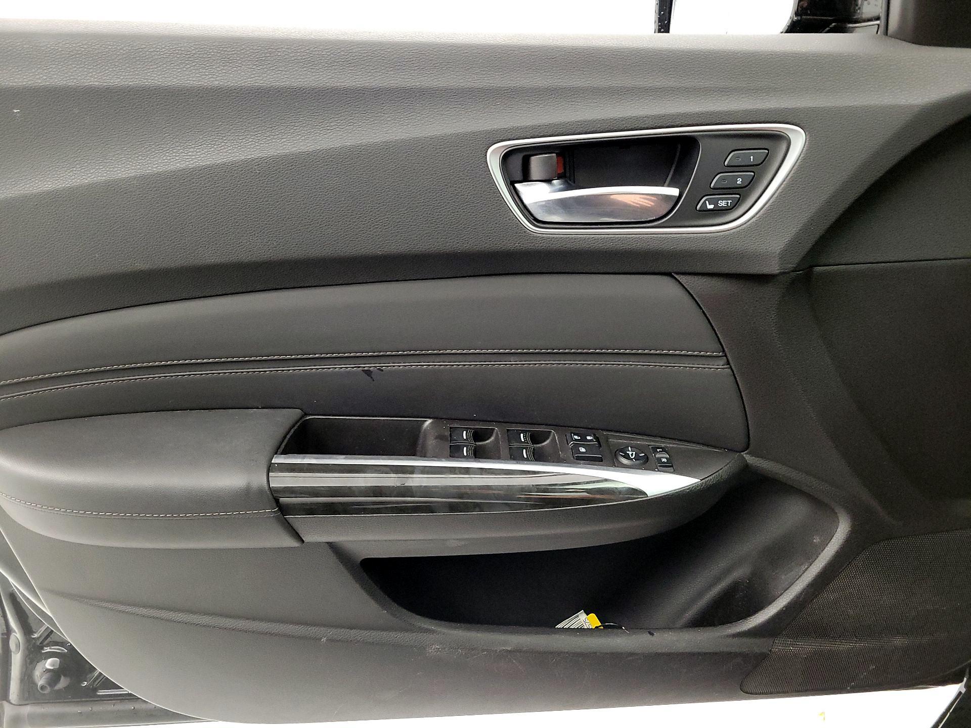 Thumbnail: 2020 Acura TLX - 12