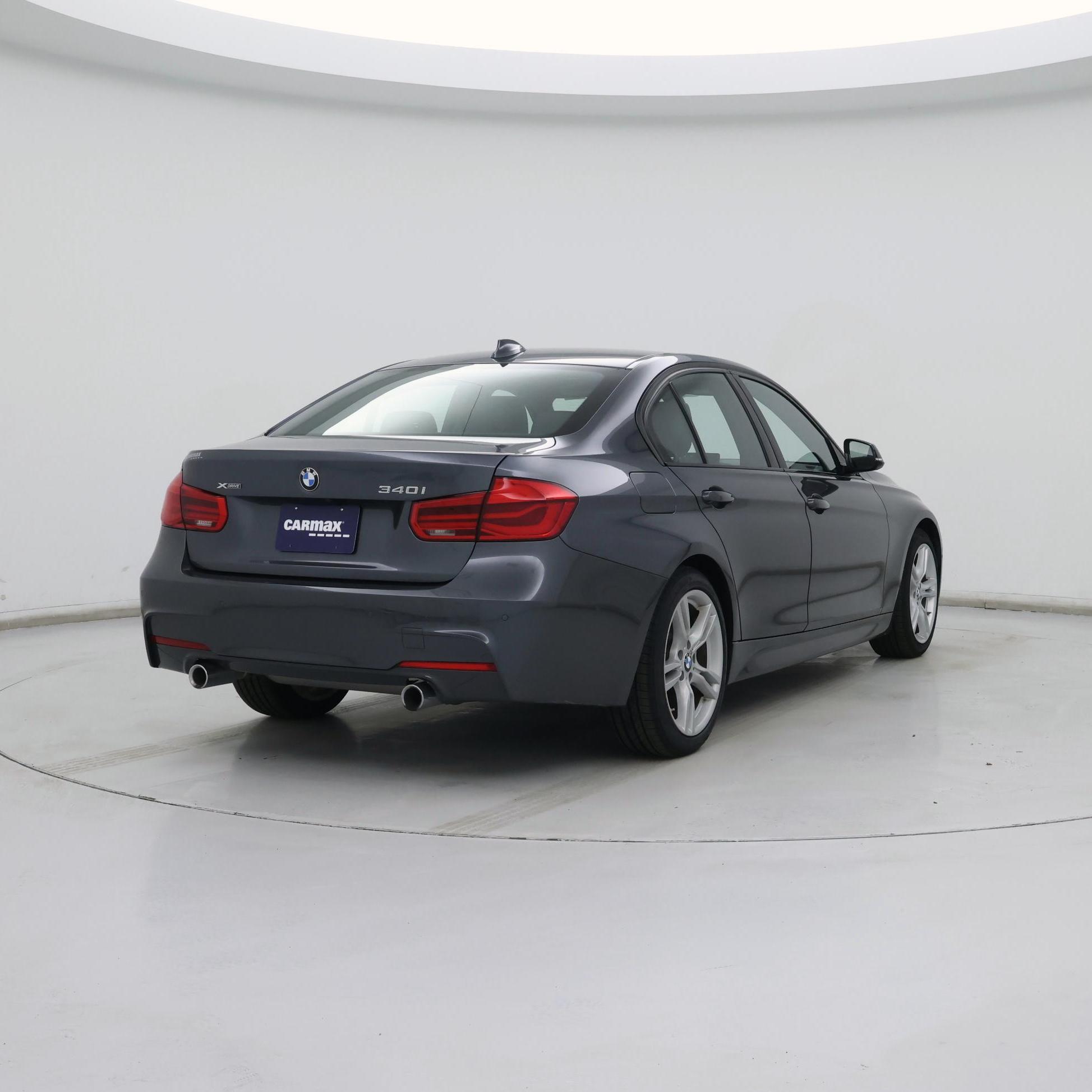 Thumbnail: 2018 BMW 3 Series - 8