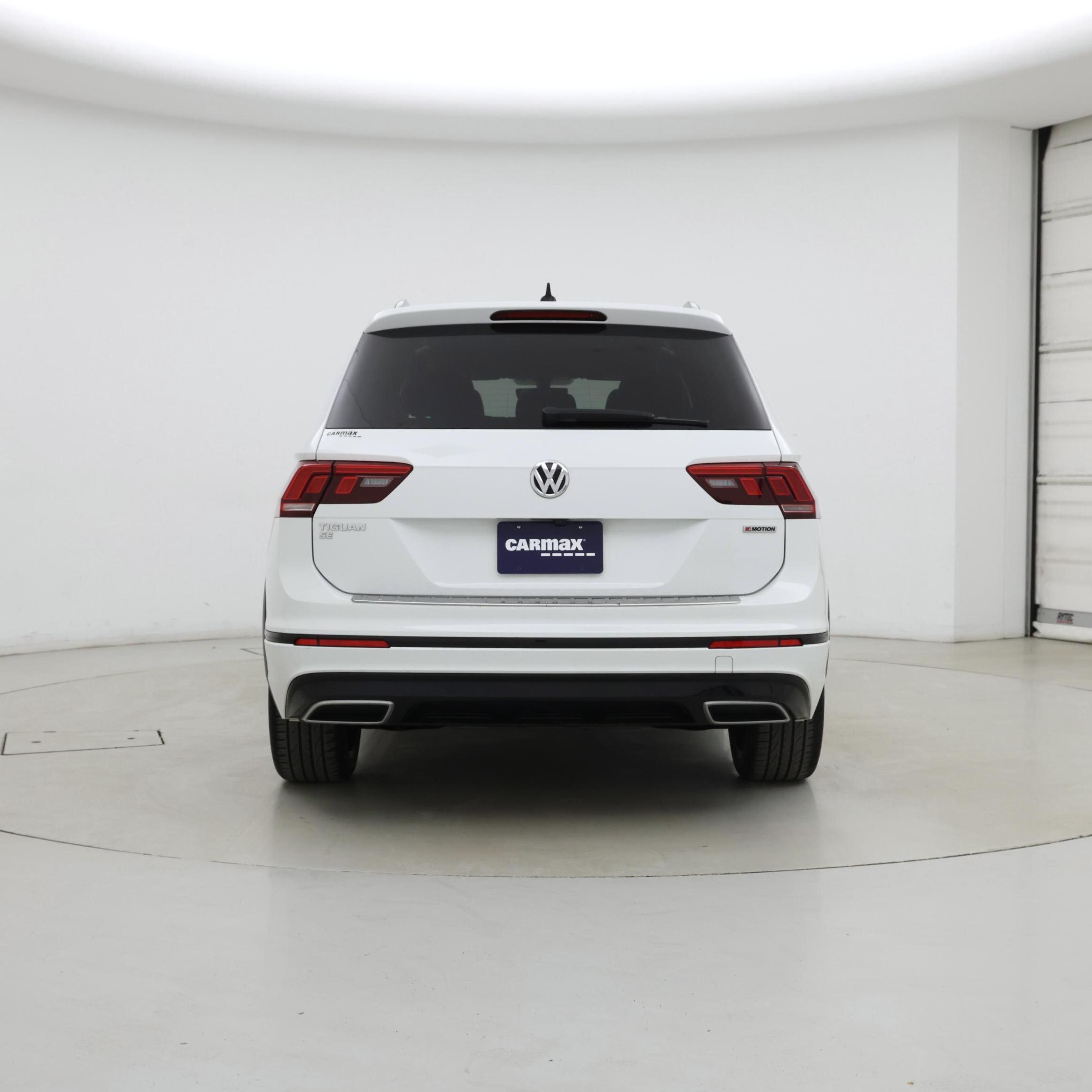 Thumbnail: 2021 Volkswagen Tiguan - 6