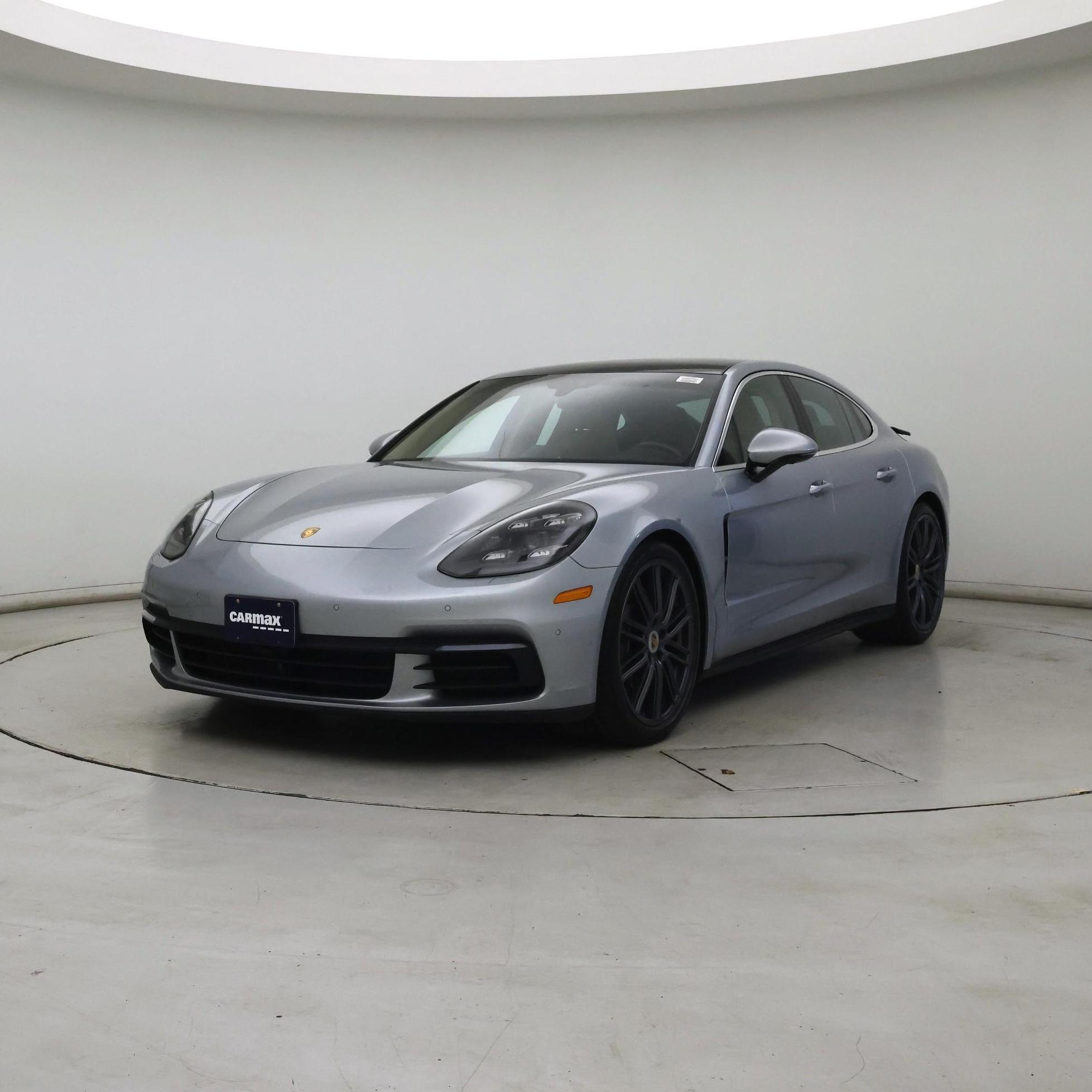 Thumbnail: 2019 Porsche Panamera - 4