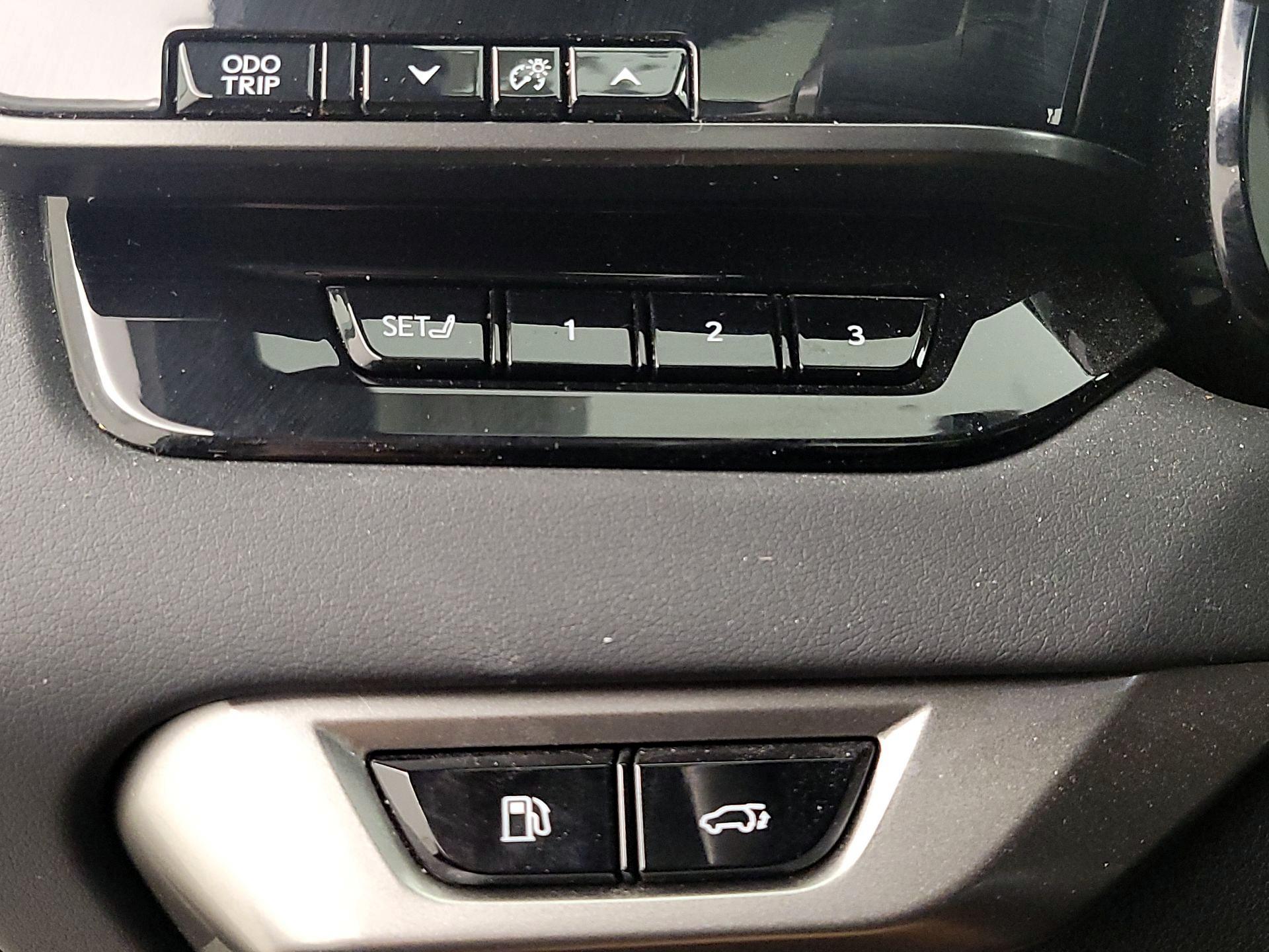 Thumbnail: 2023 Lexus RX - 13