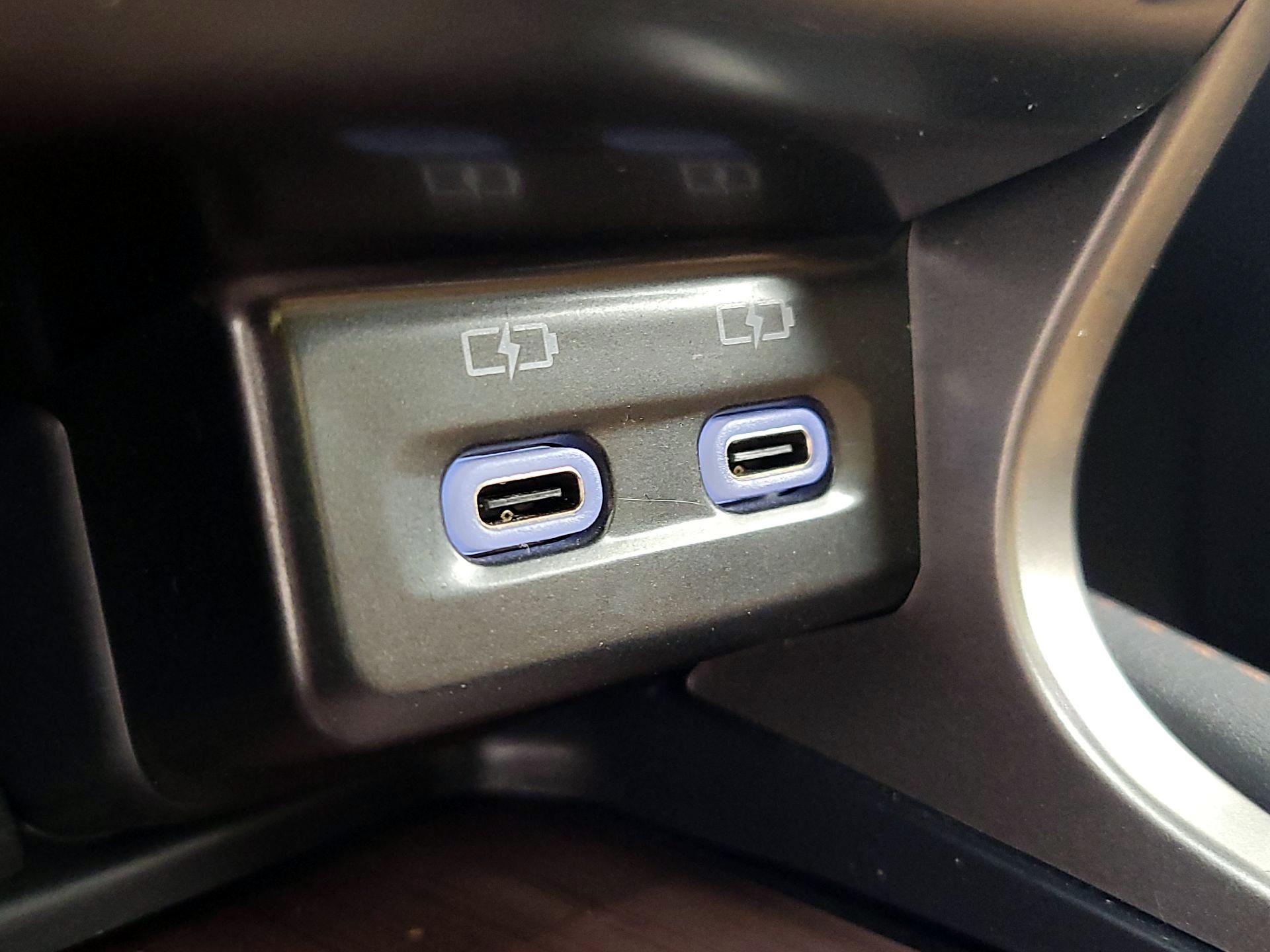 Thumbnail: 2023 Lexus RX - 18