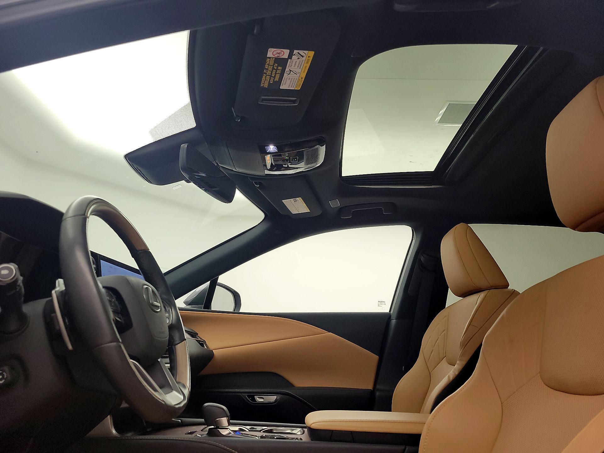 Thumbnail: 2023 Lexus RX - 19