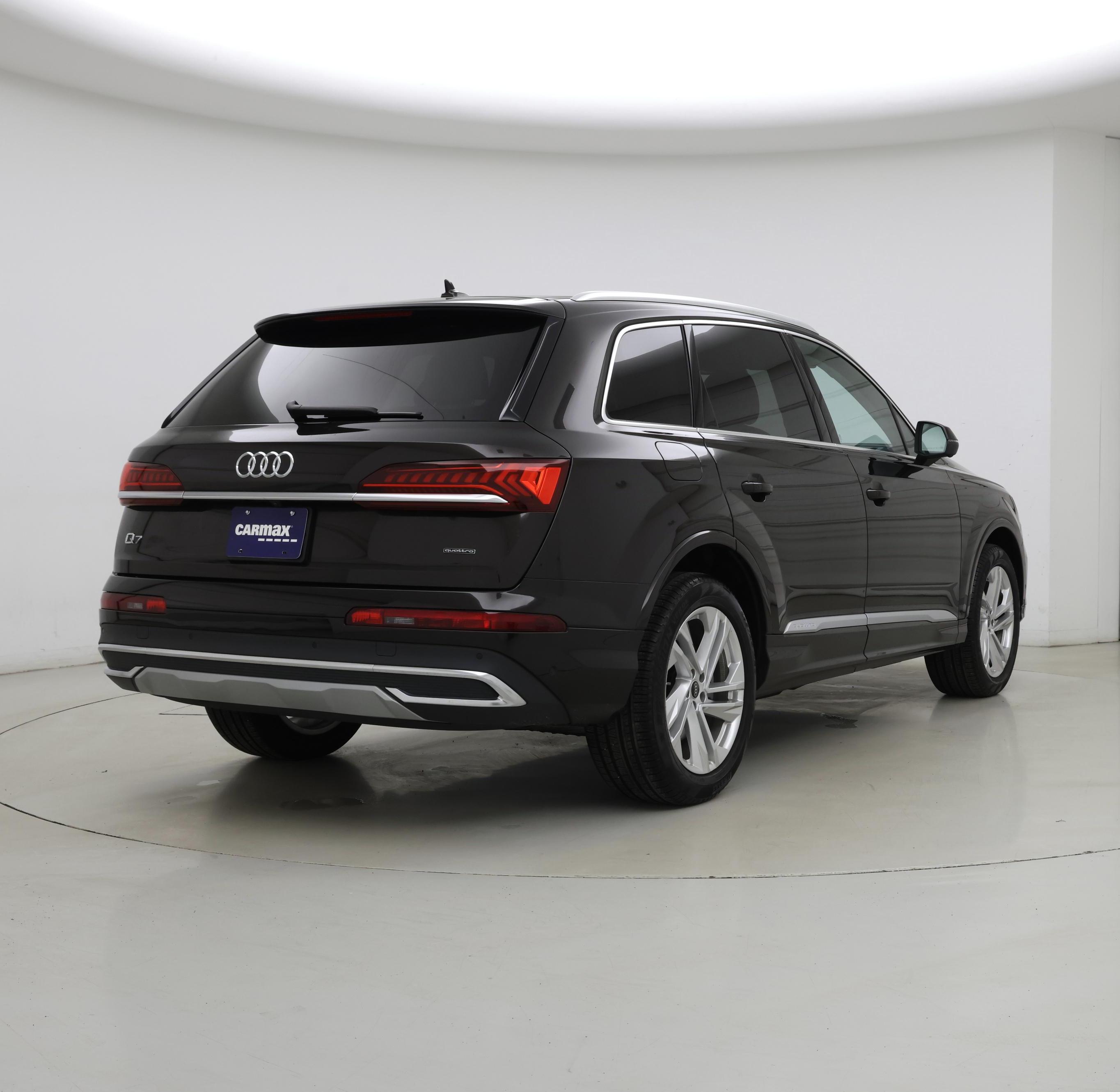 Thumbnail: 2023 Audi Q7 - 8