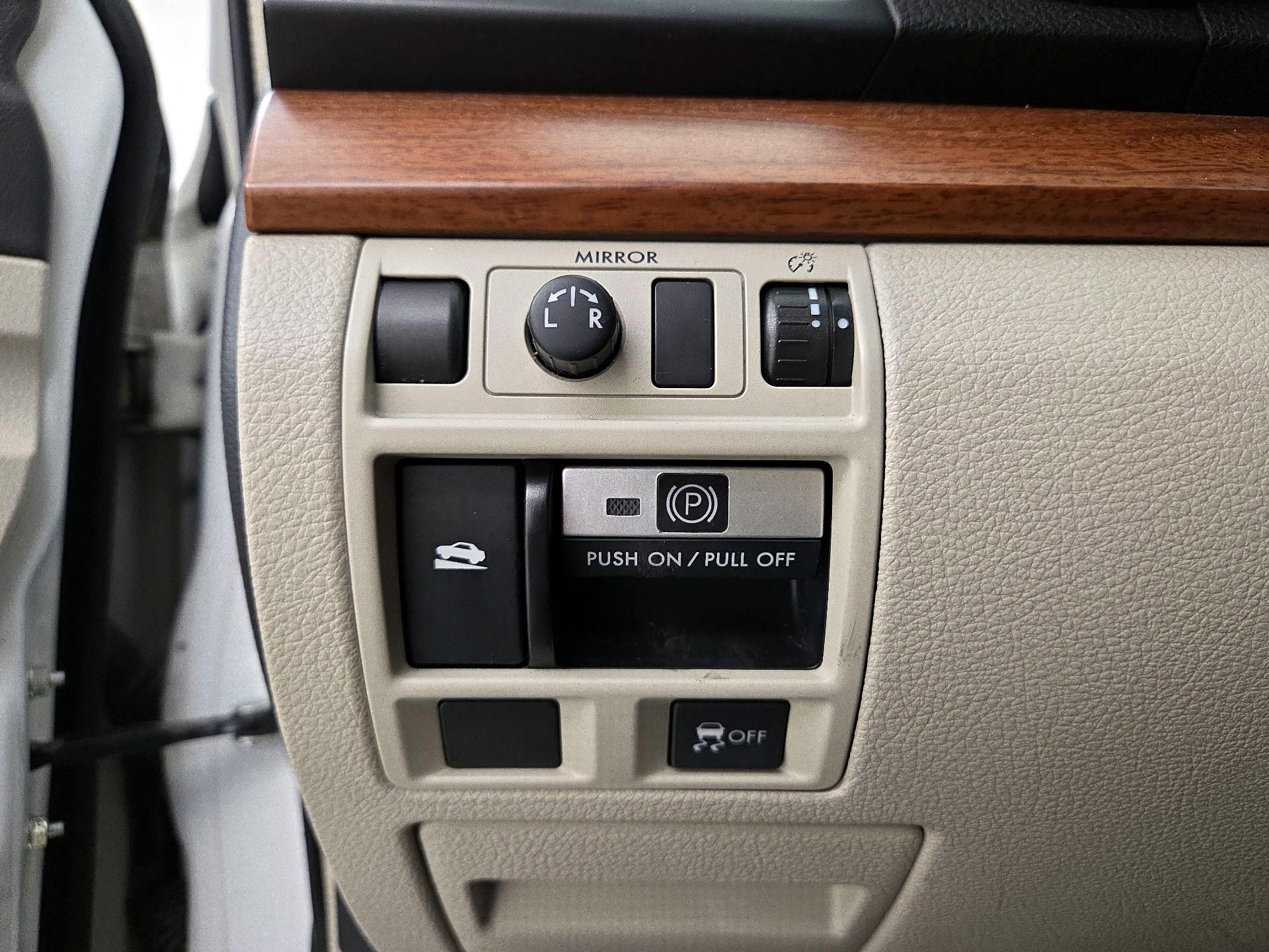 Thumbnail: 2014 Subaru Outback - 13