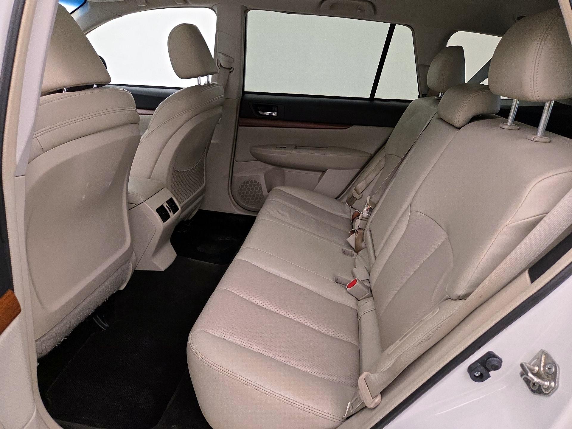 Thumbnail: 2014 Subaru Outback - 20