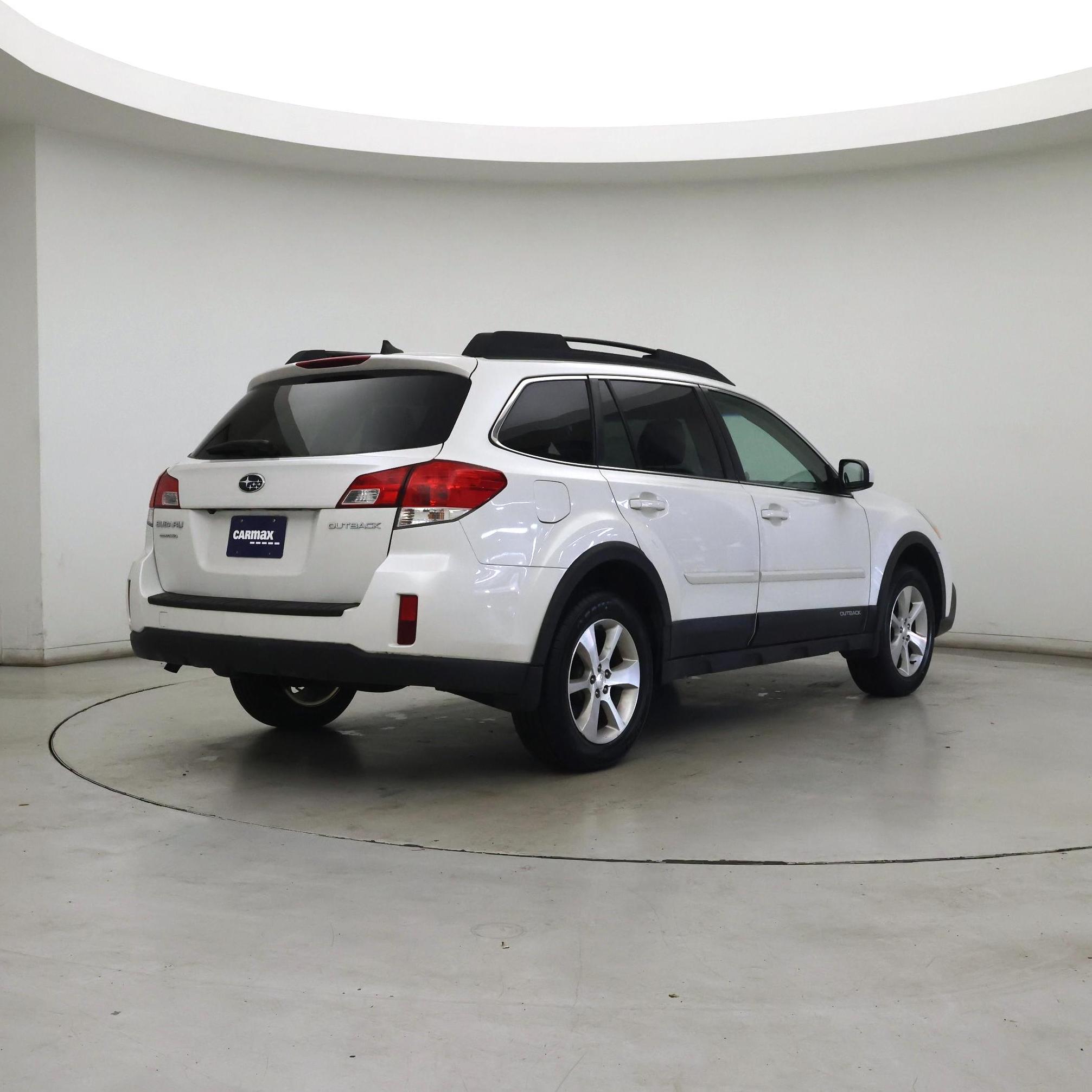 Thumbnail: 2014 Subaru Outback - 8