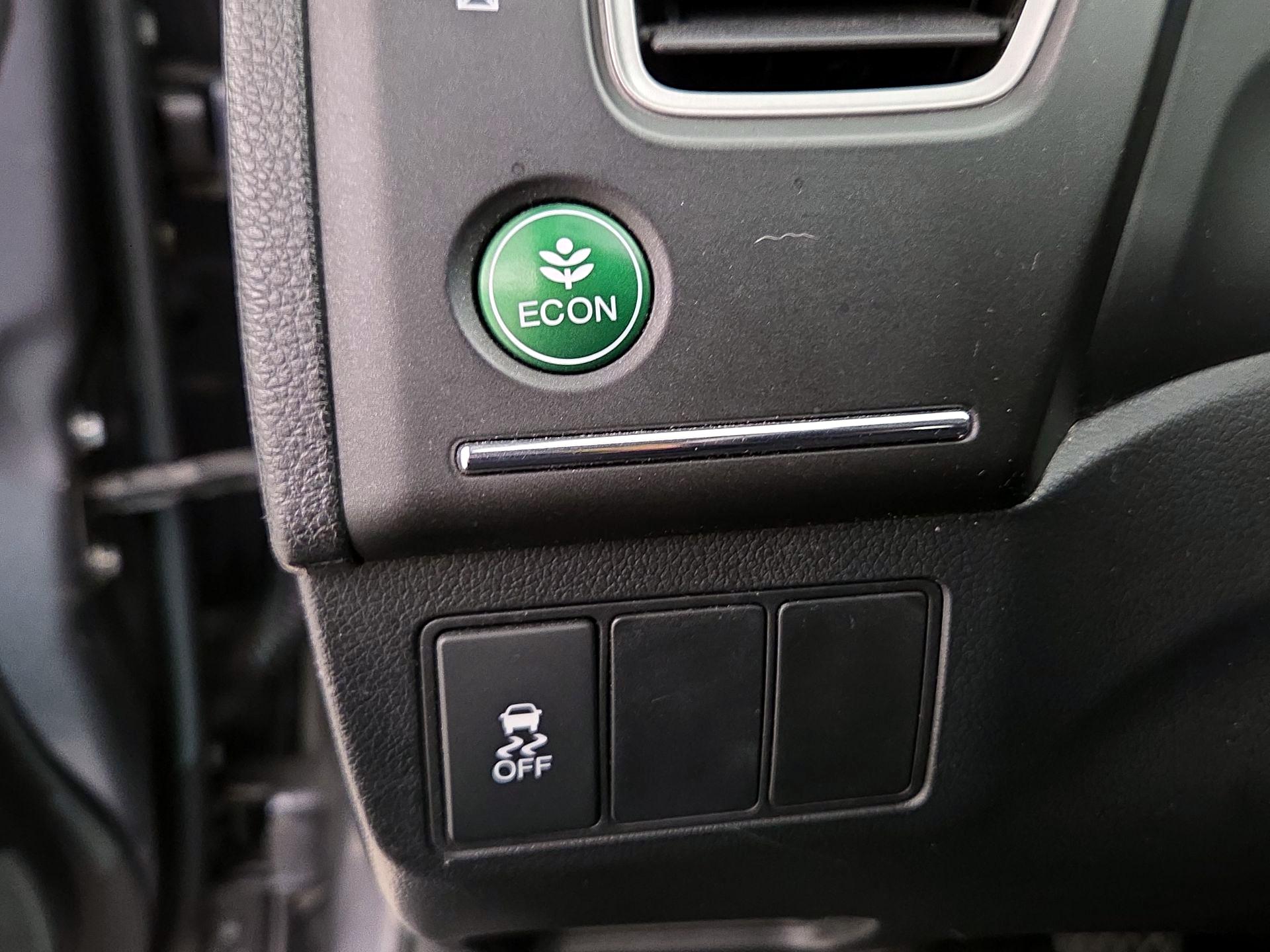 Thumbnail: 2014 Honda Civic - 13