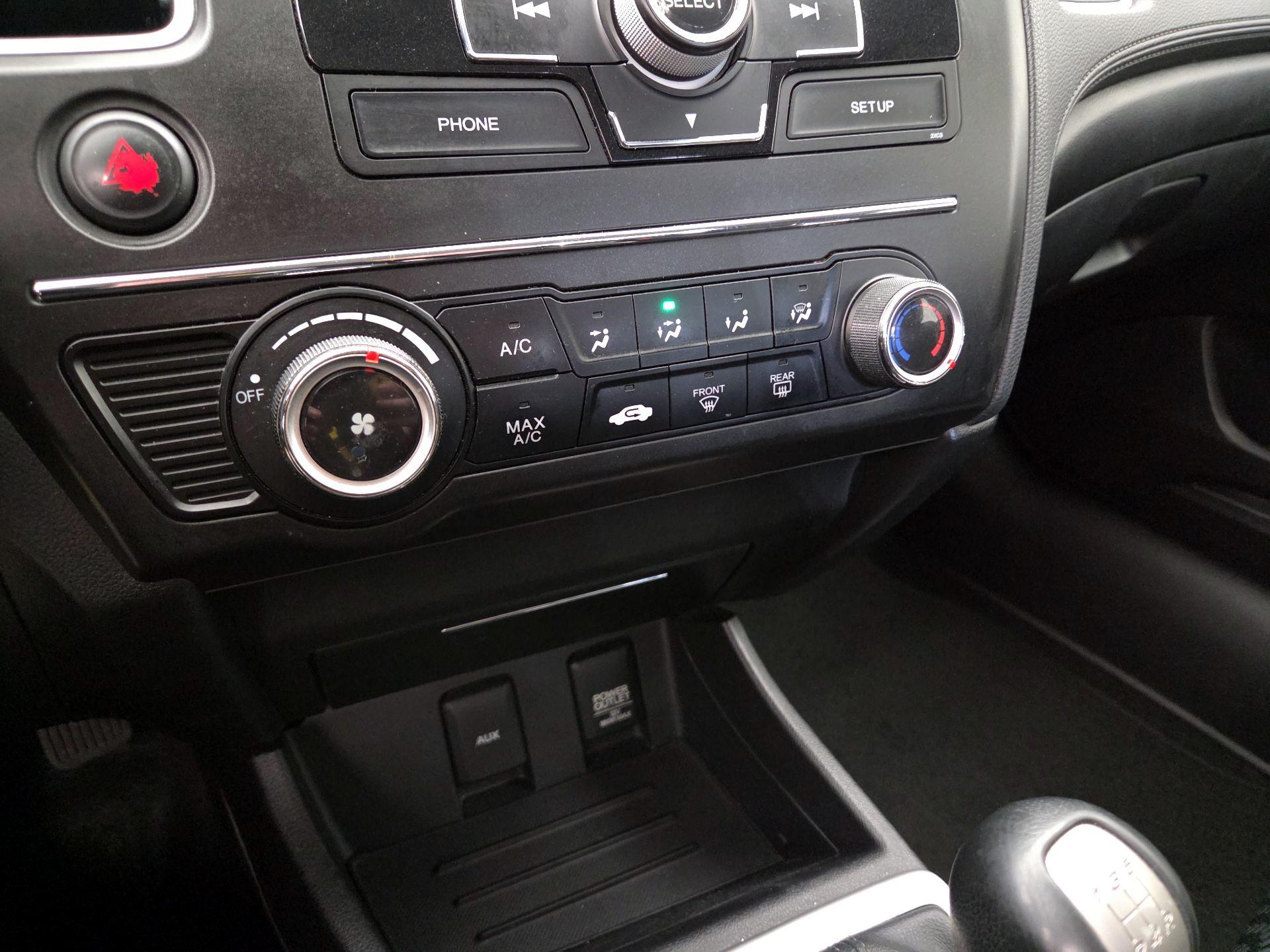 Thumbnail: 2014 Honda Civic - 15