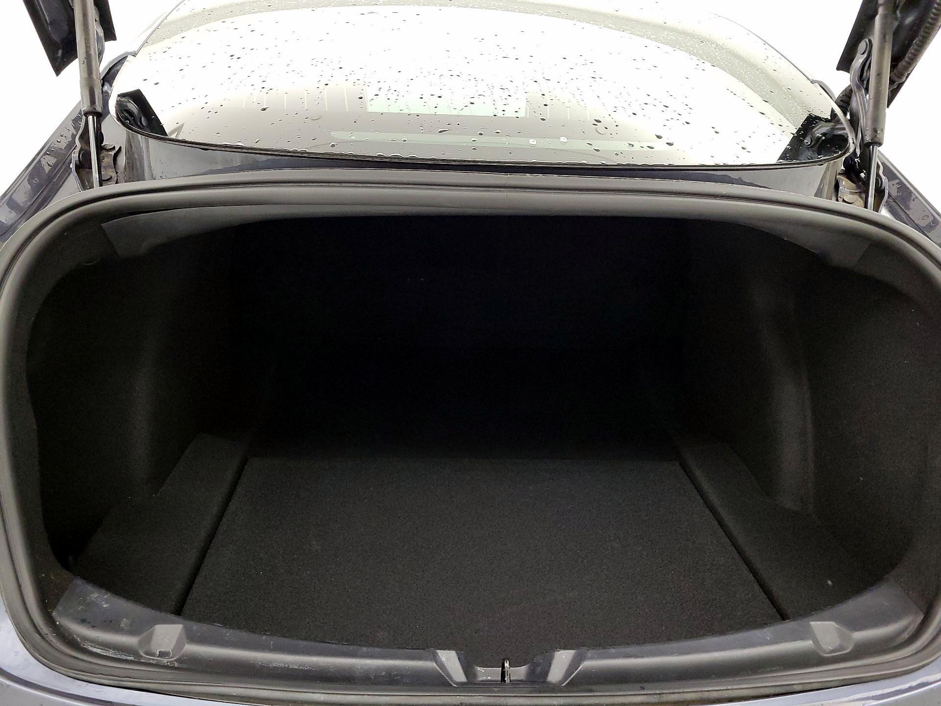 Thumbnail: 2020 Tesla Model 3 - 20