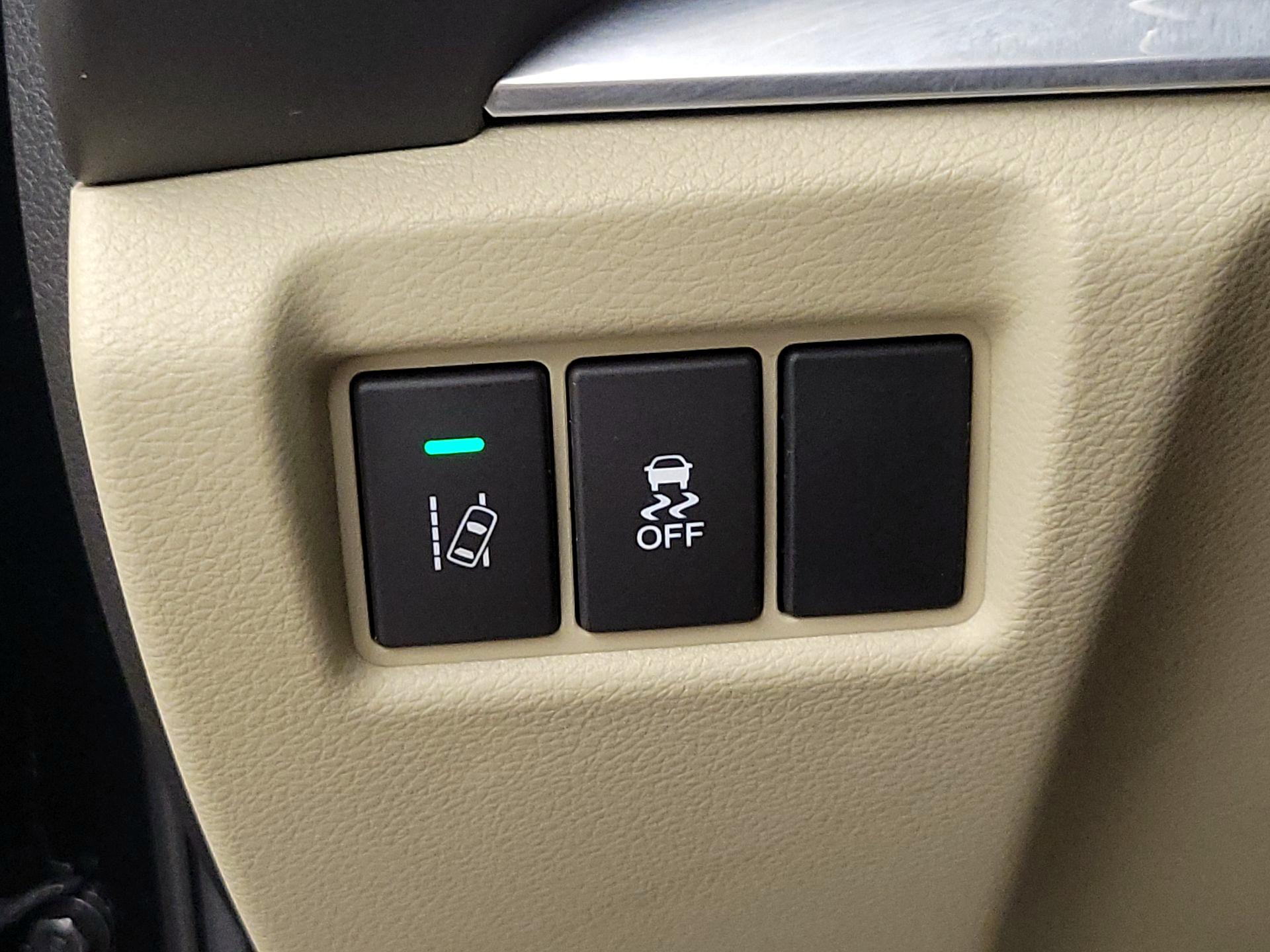 Thumbnail: 2016 Acura MDX - 13