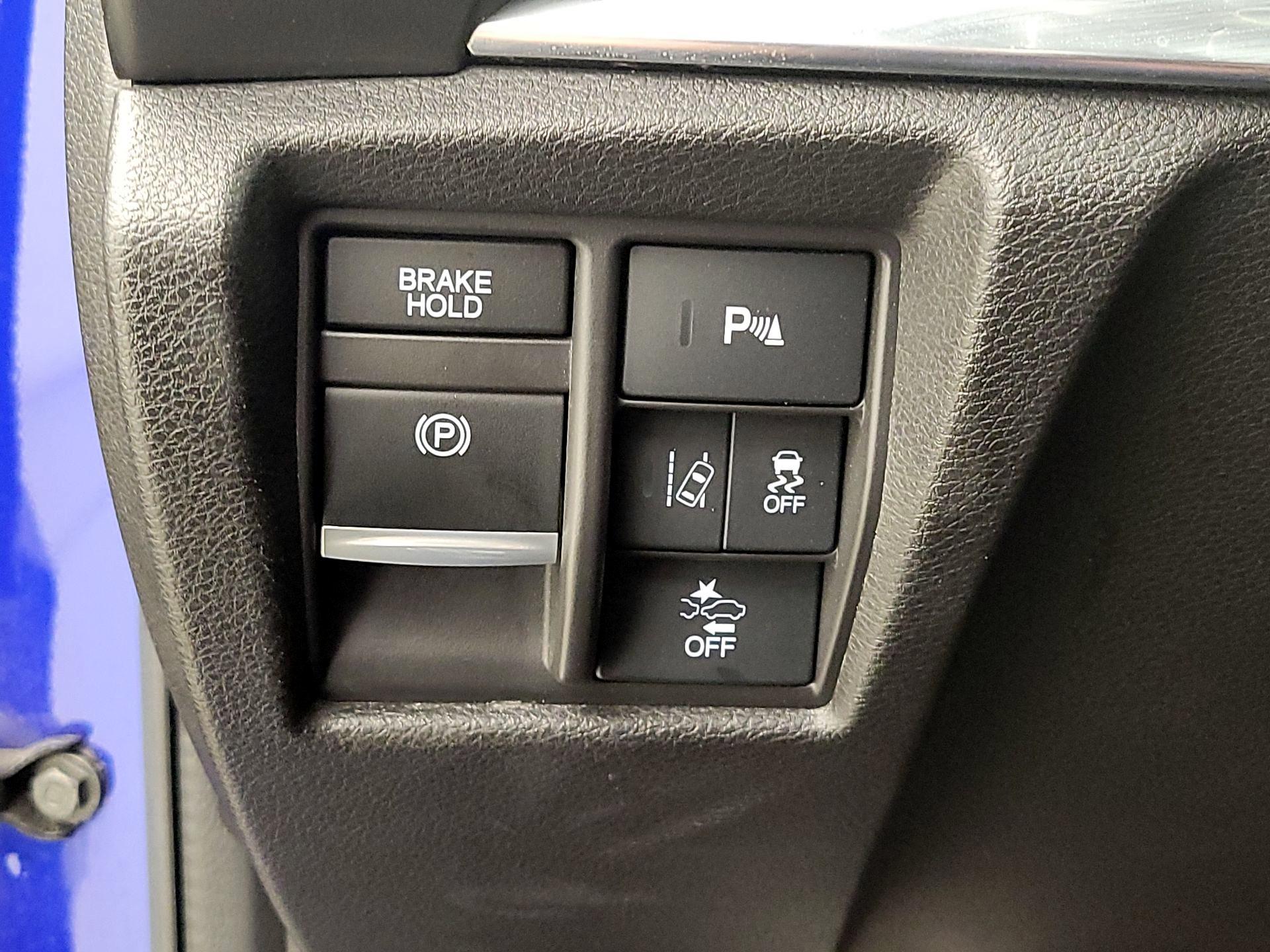 Thumbnail: 2019 Acura MDX - 13
