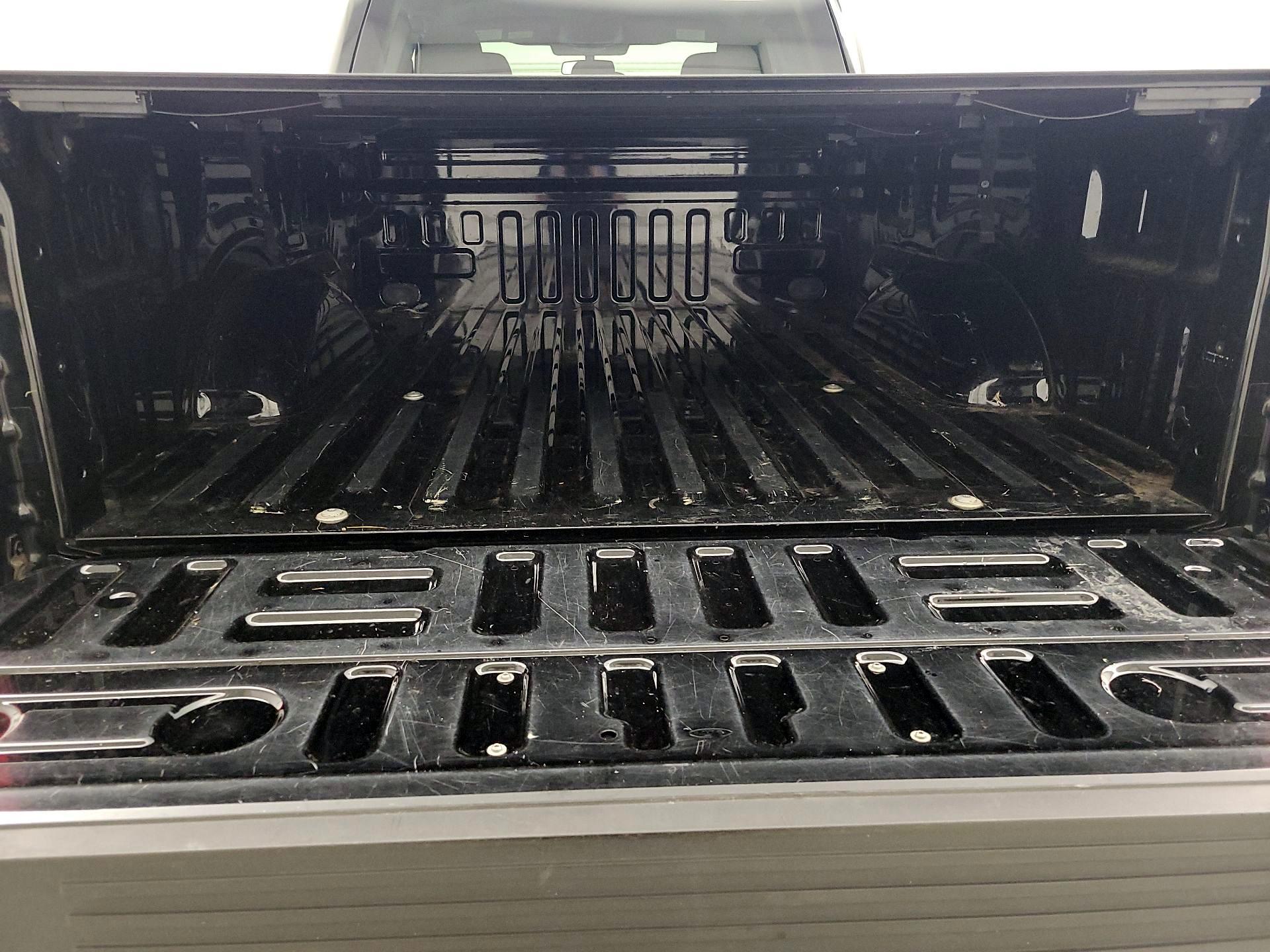 Thumbnail: 2018 Ford F-150 - 20