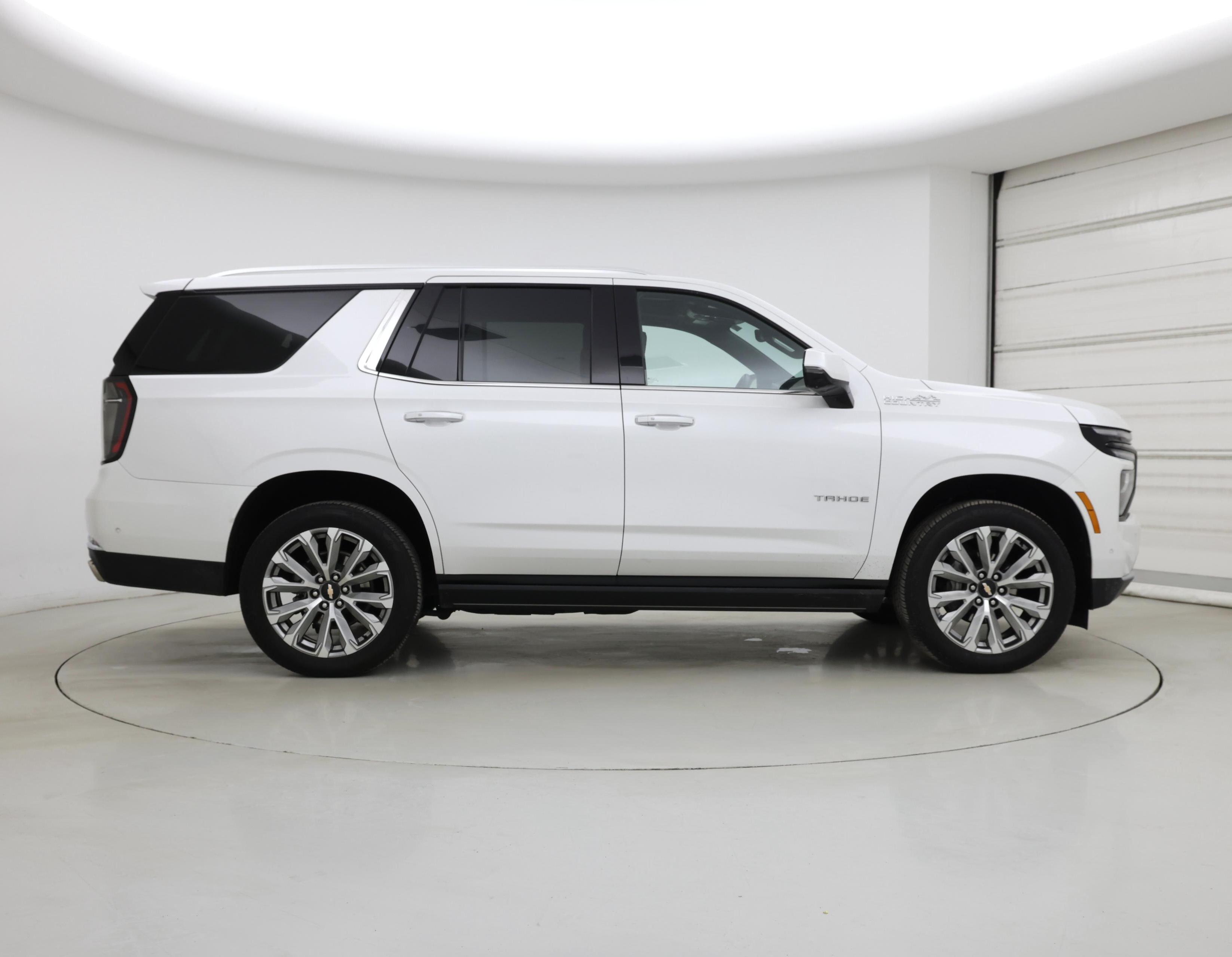 Thumbnail: 2025 Chevrolet Tahoe - 7