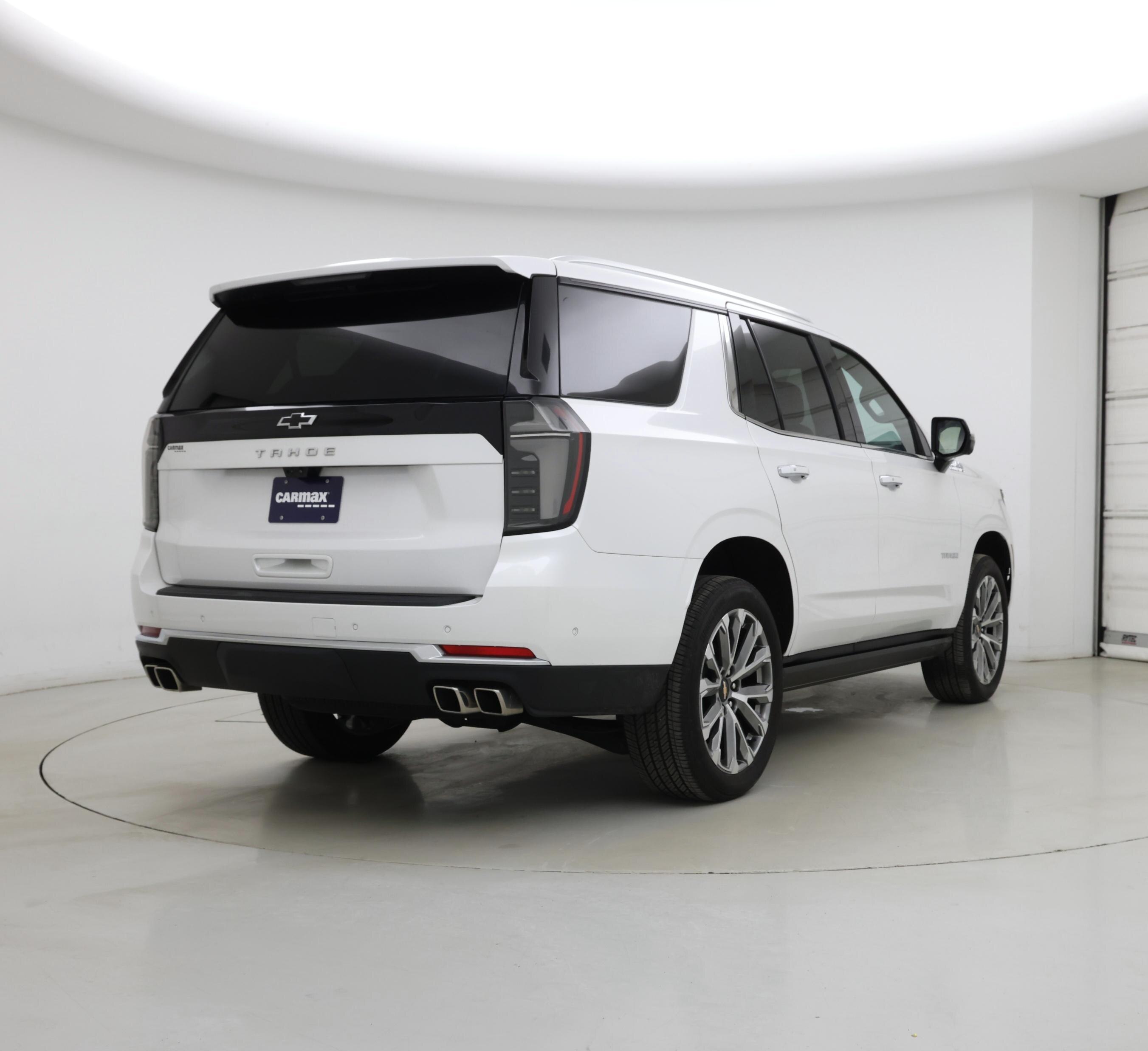 Thumbnail: 2025 Chevrolet Tahoe - 8