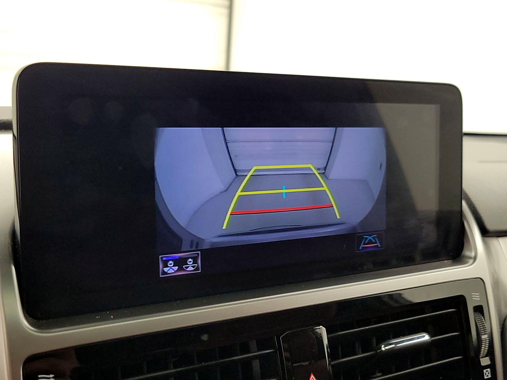 Thumbnail: 2022 Lexus GX - 15