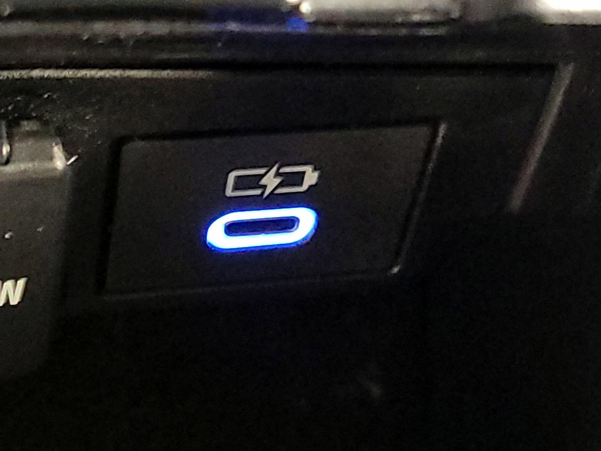 Thumbnail: 2022 Toyota Corolla - 18