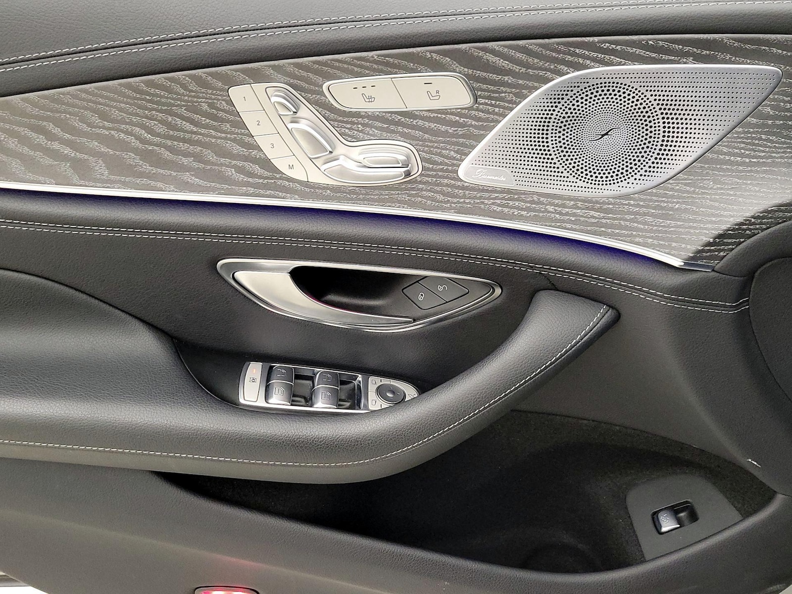 2021 Mercedes-Benz AMG GT 4-Door Coupe 43 - Photo 13
