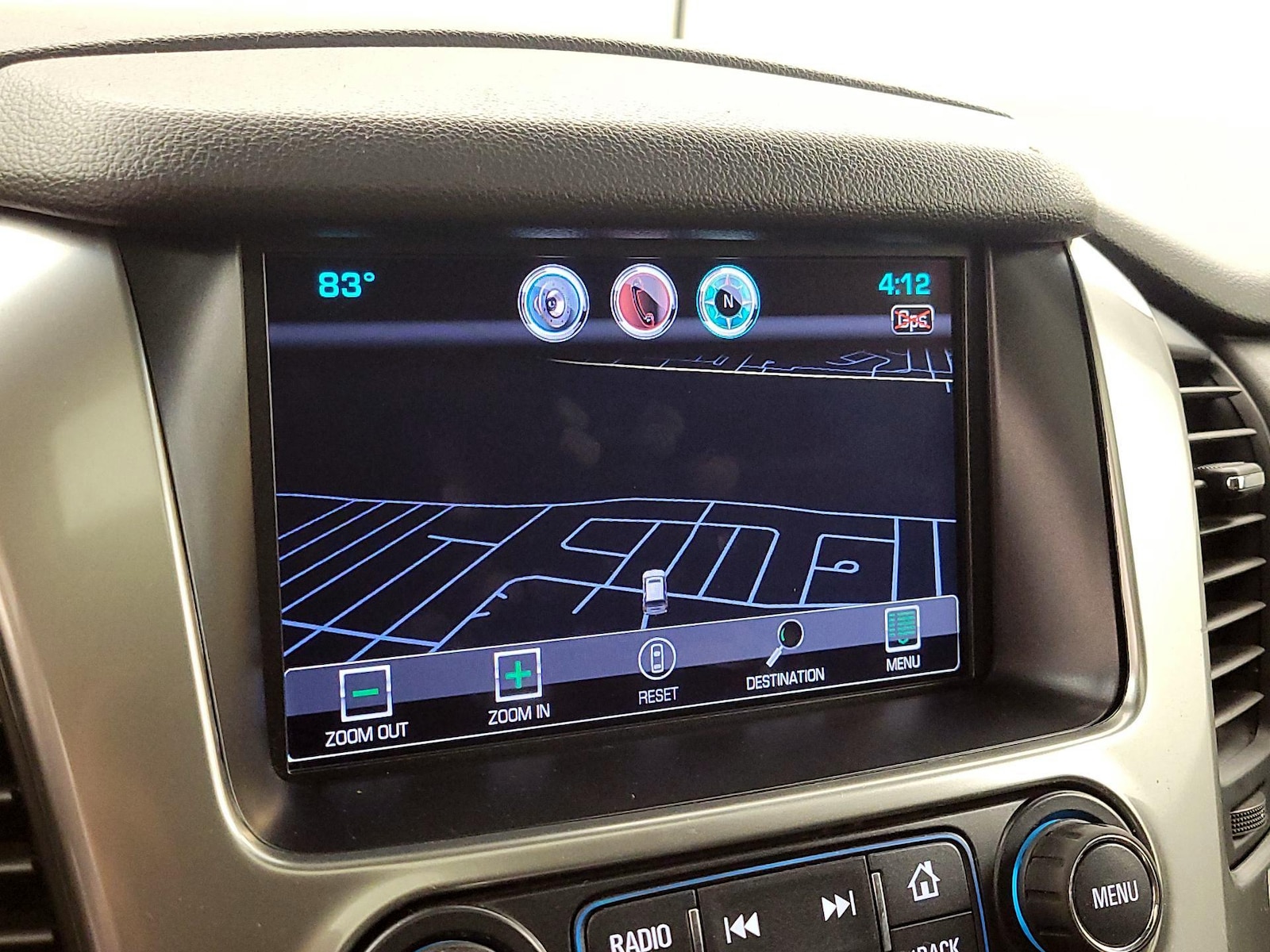 2015 Chevrolet Tahoe LT - Photo 15