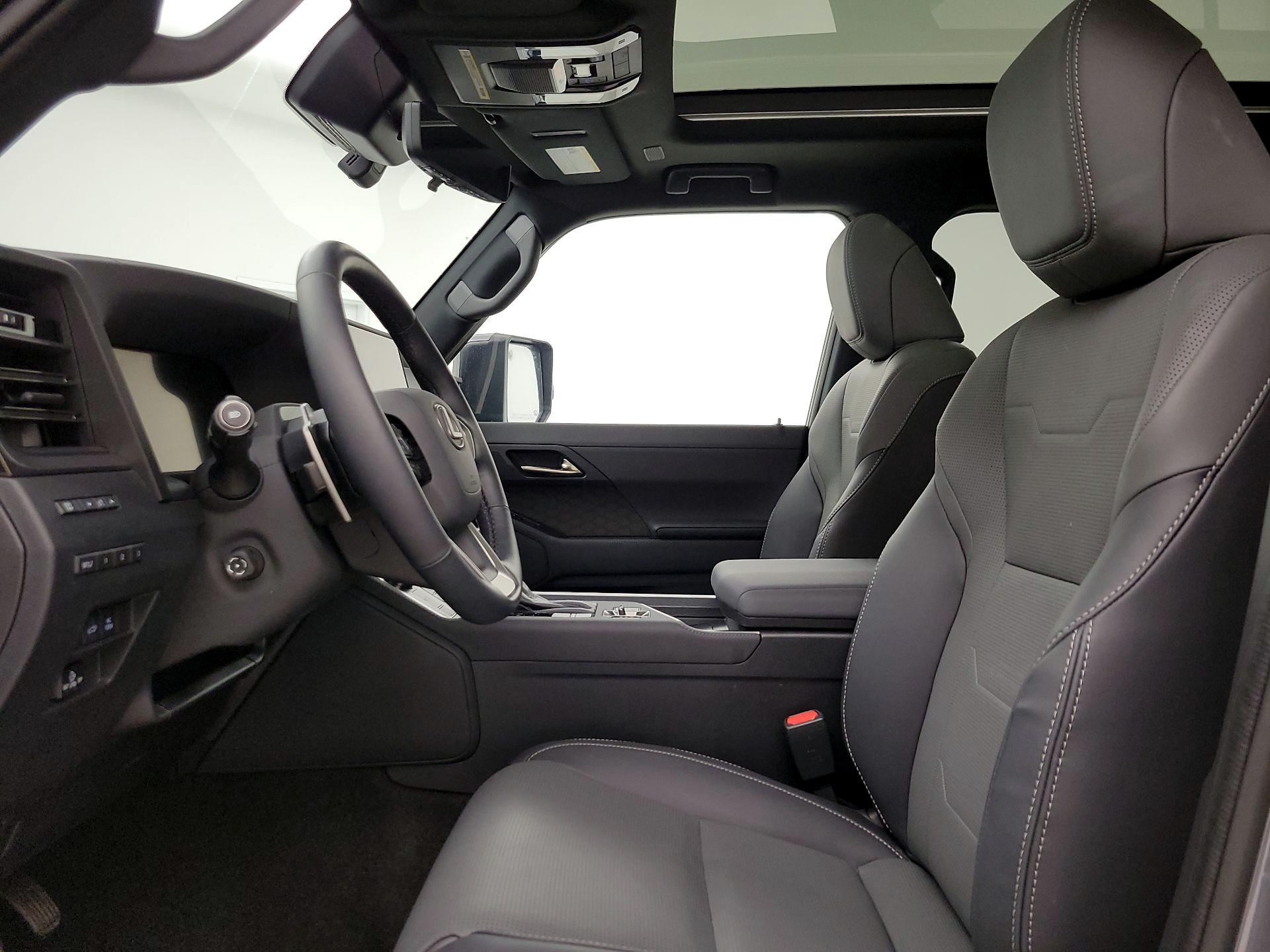 Thumbnail: 2025 Lexus GX - 11