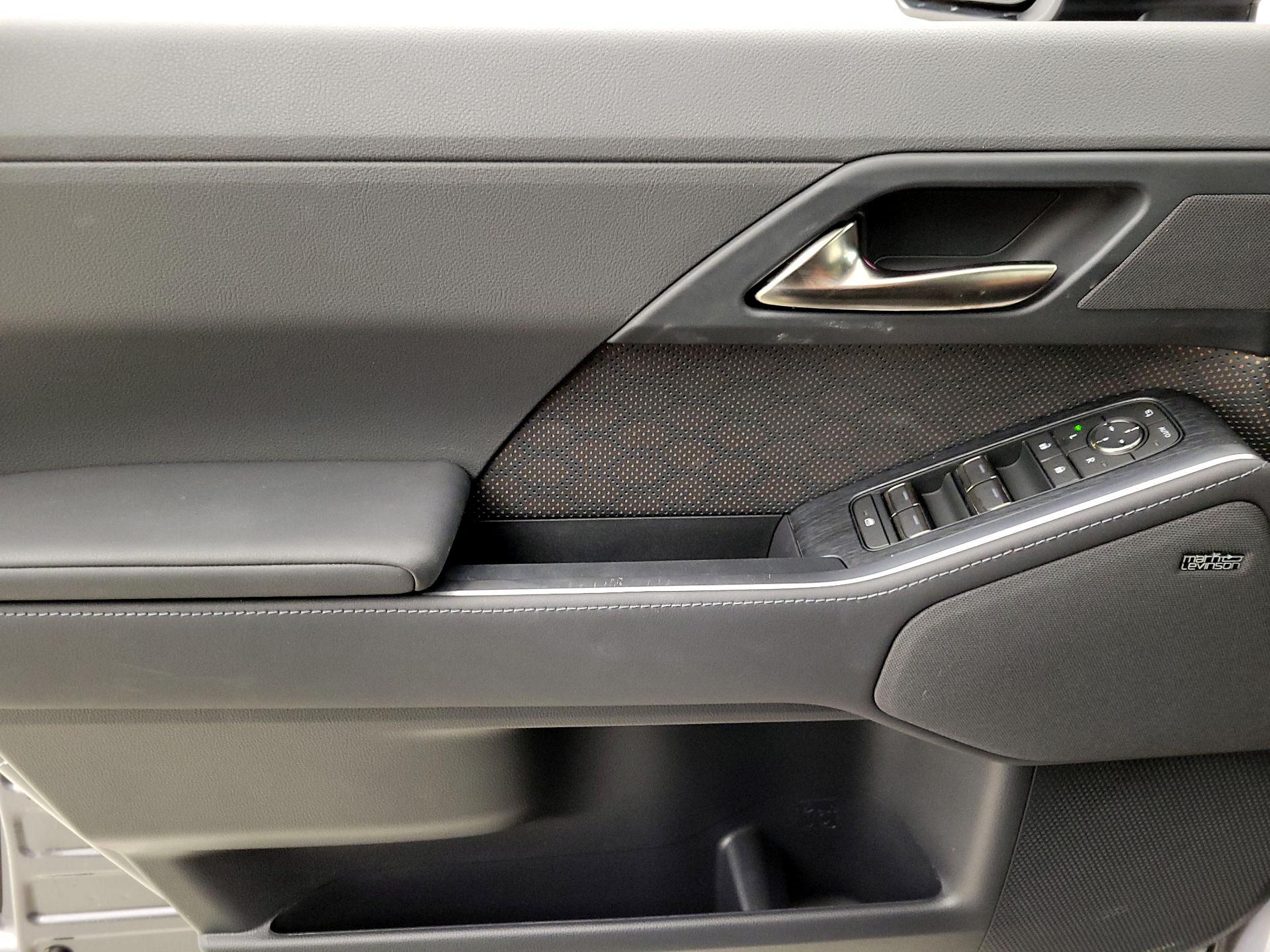 Thumbnail: 2025 Lexus GX - 12